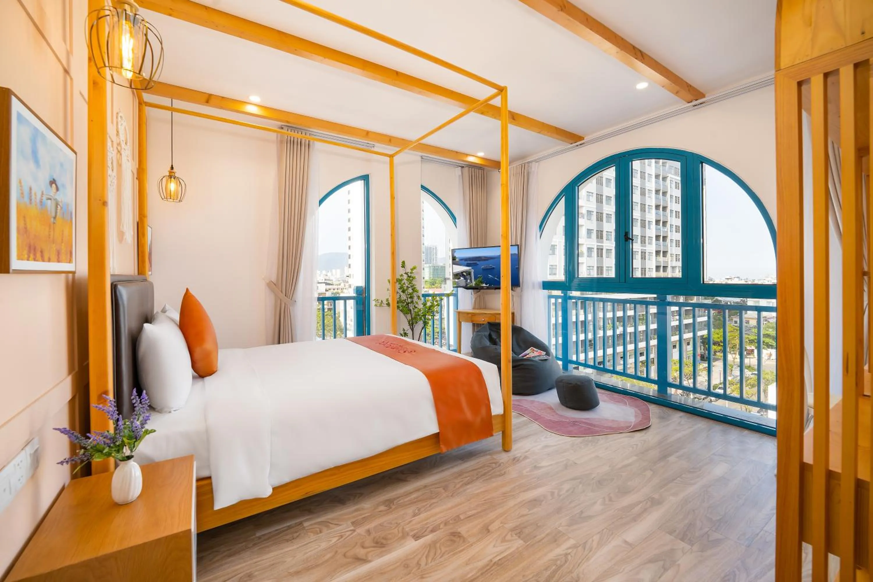 Photo of the whole room in Santori Hotel And Spa