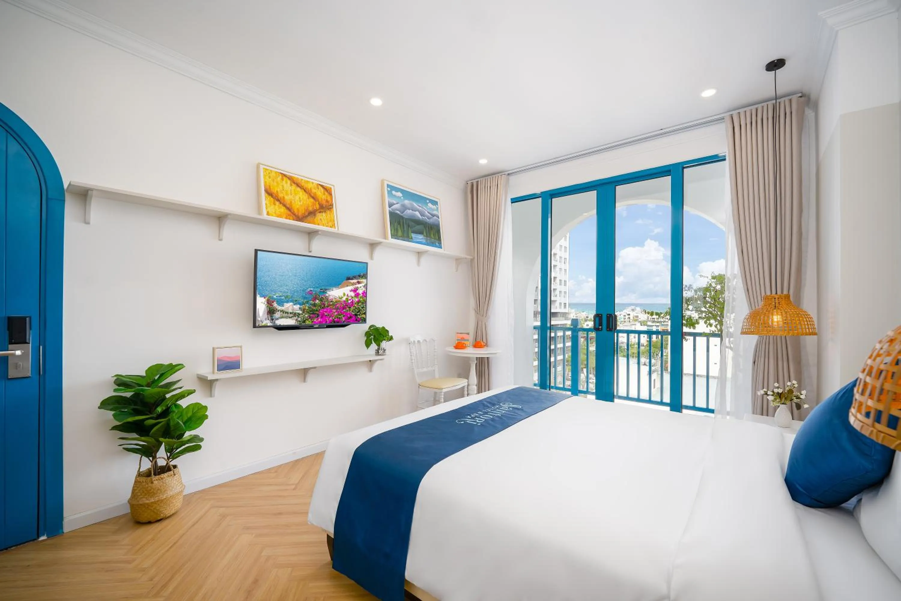 Photo of the whole room in Santori Hotel And Spa