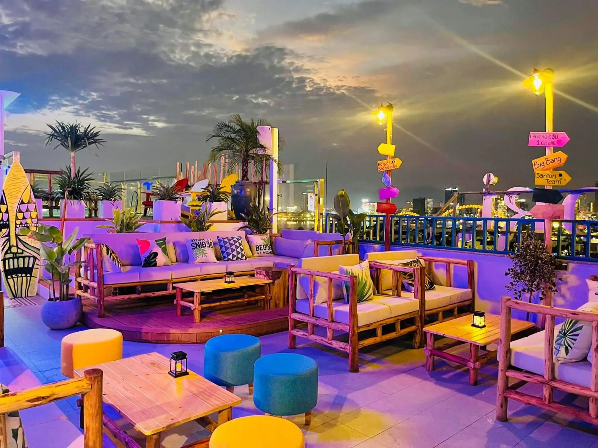 Lounge or bar in Santori Hotel And Spa