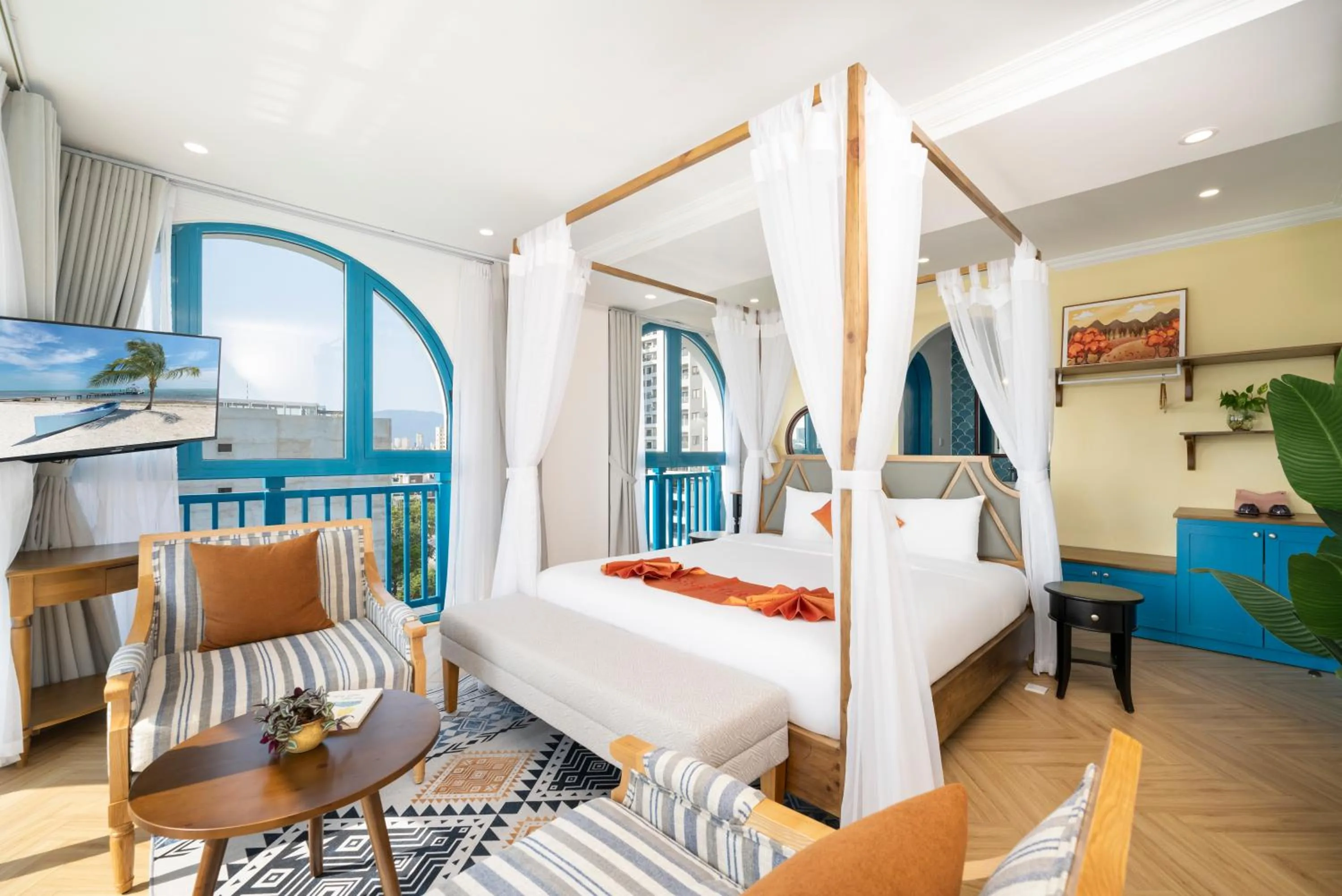 Photo of the whole room in Santori Hotel And Spa