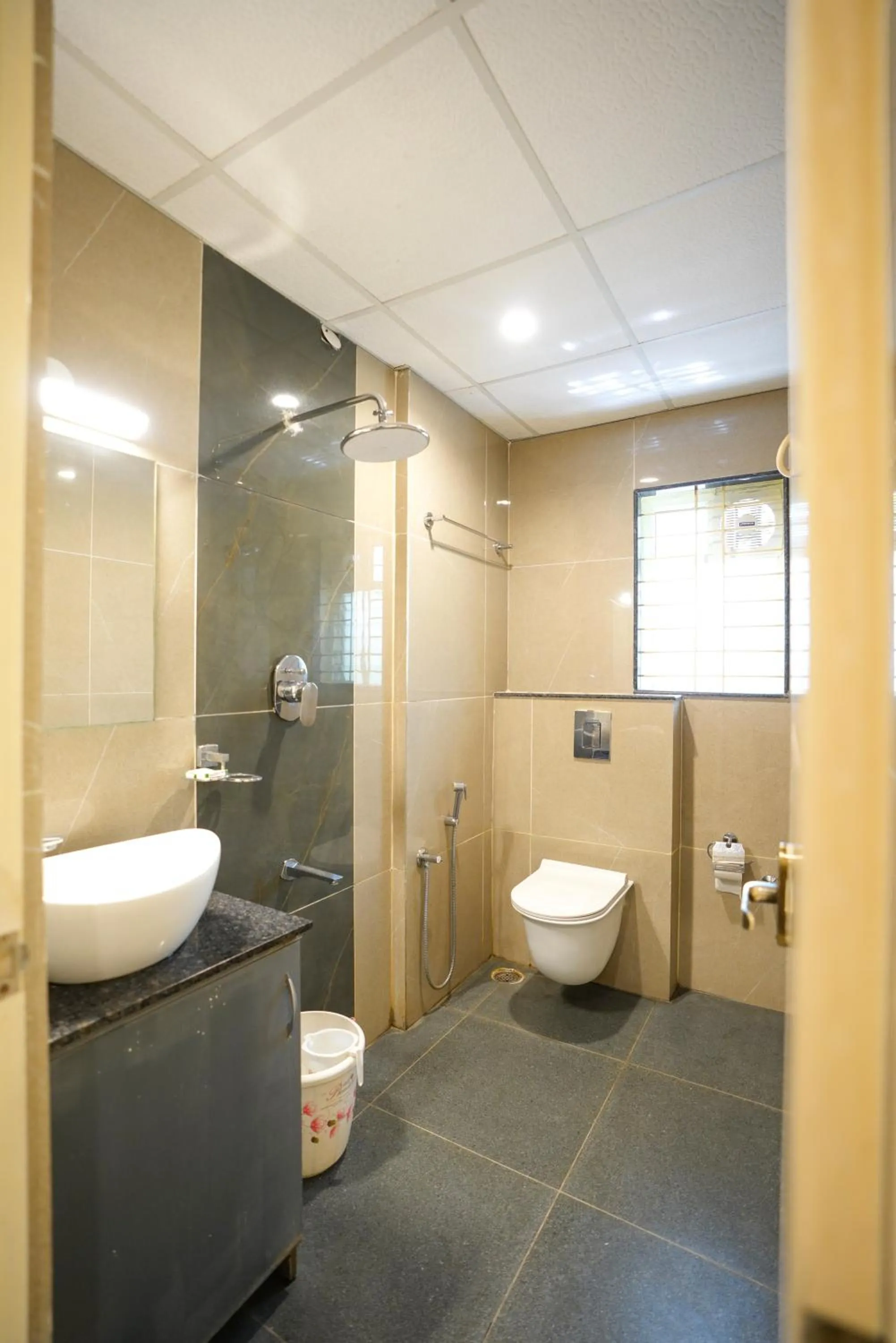 Shower in THE EKAH COMFORTS