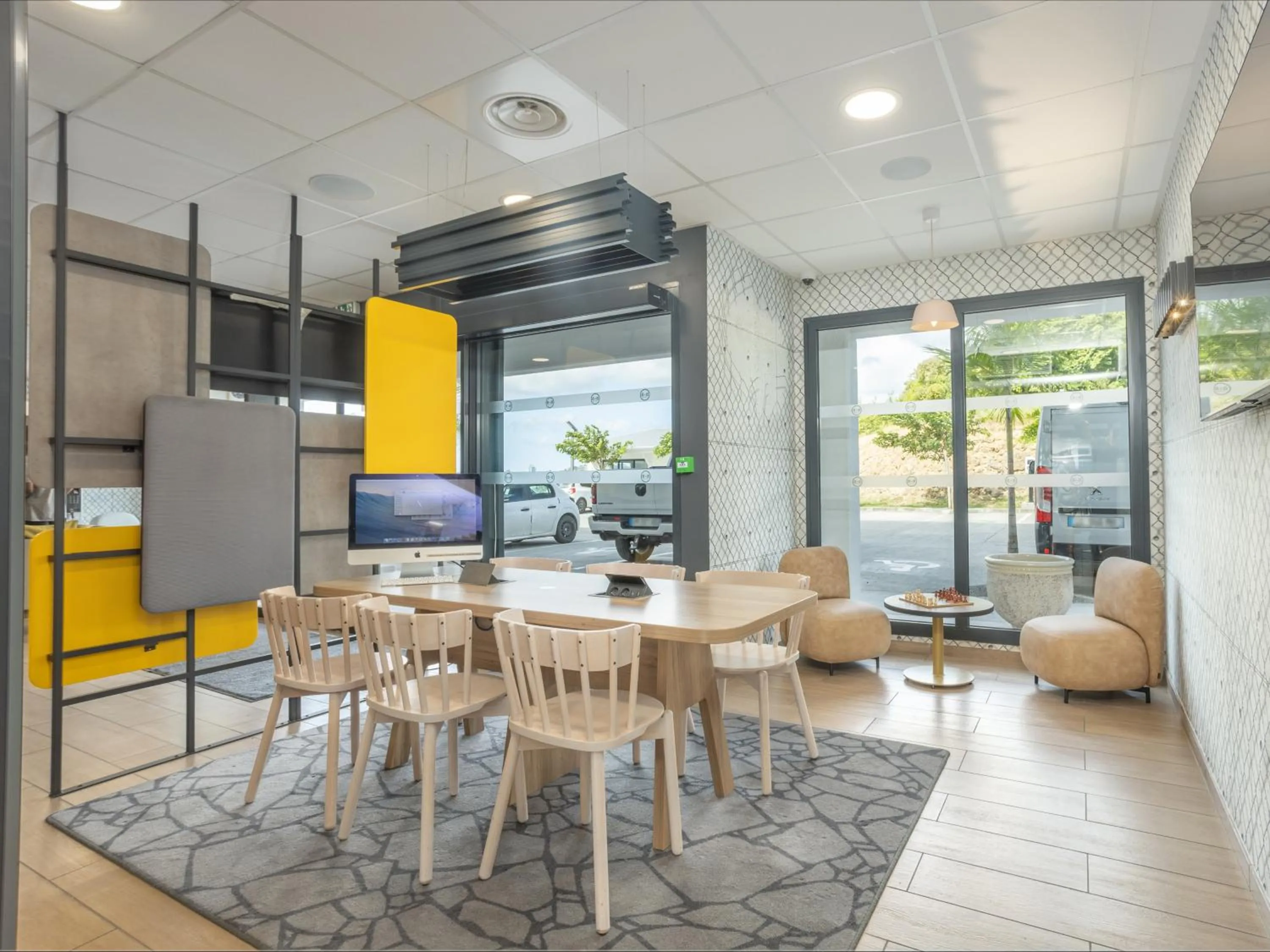 Lobby or reception in B&B HOTEL Fort-de-France