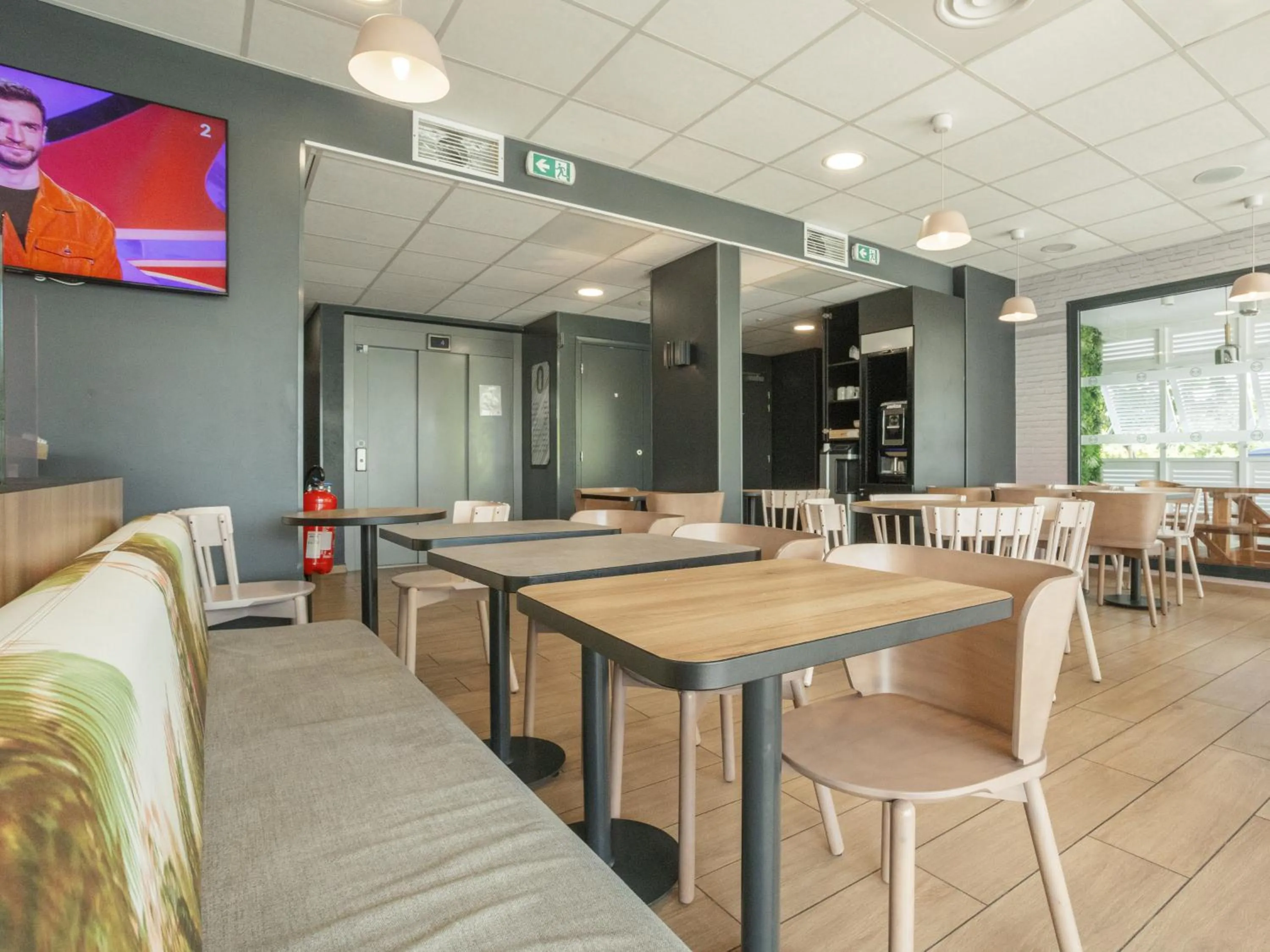 Breakfast in B&B HOTEL Fort-de-France