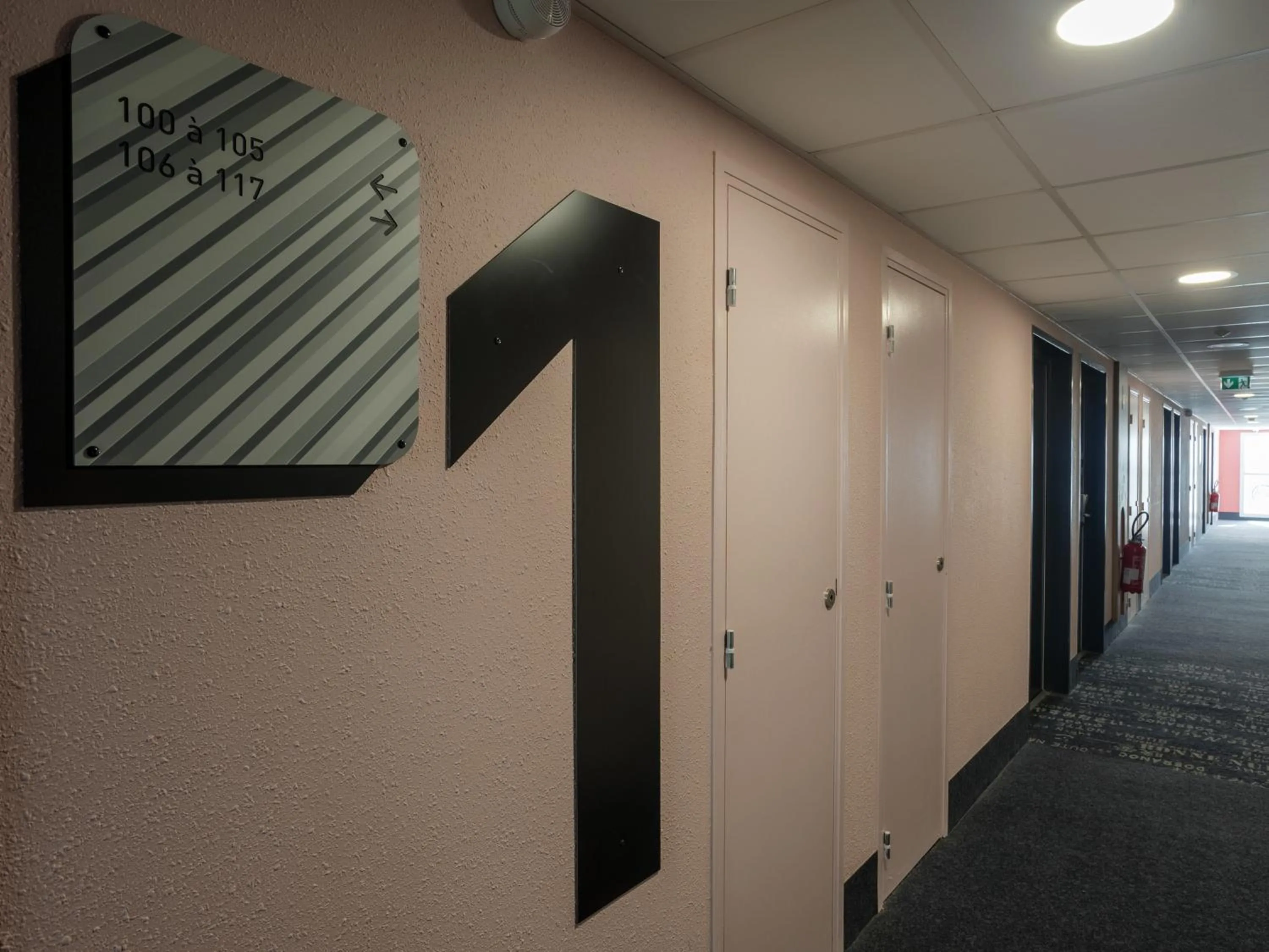 Decorative detail in B&B HOTEL Fort-de-France