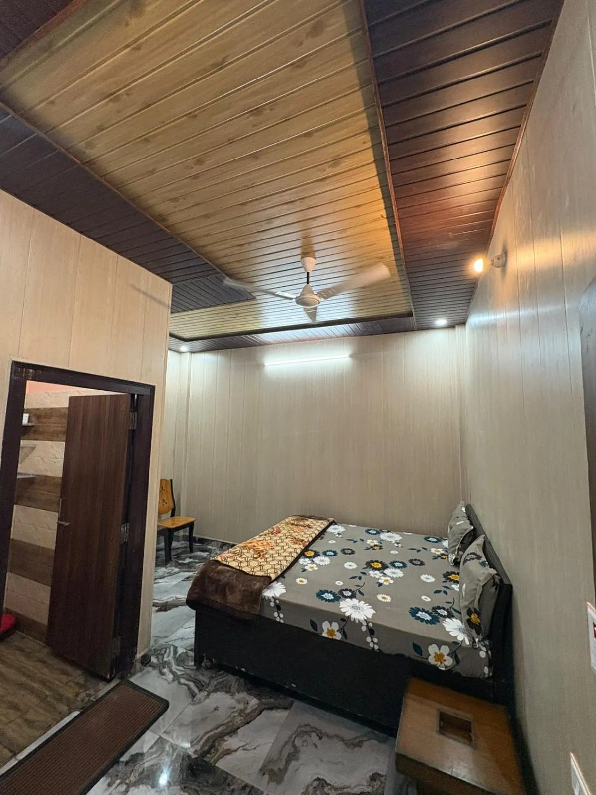 Bed in Chirag Homestay Kainchi