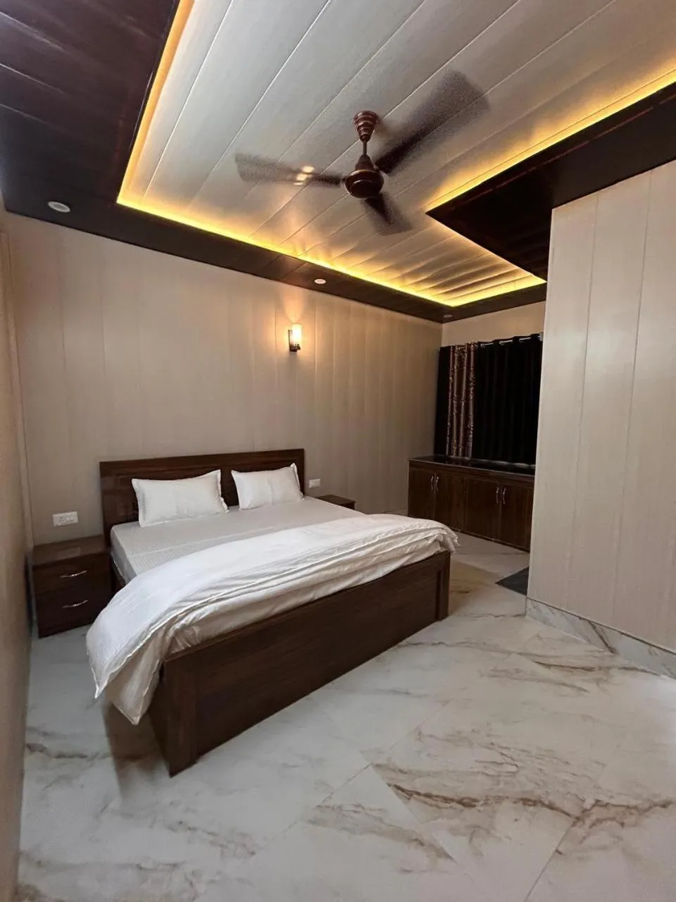 Bed in Chirag Homestay Kainchi