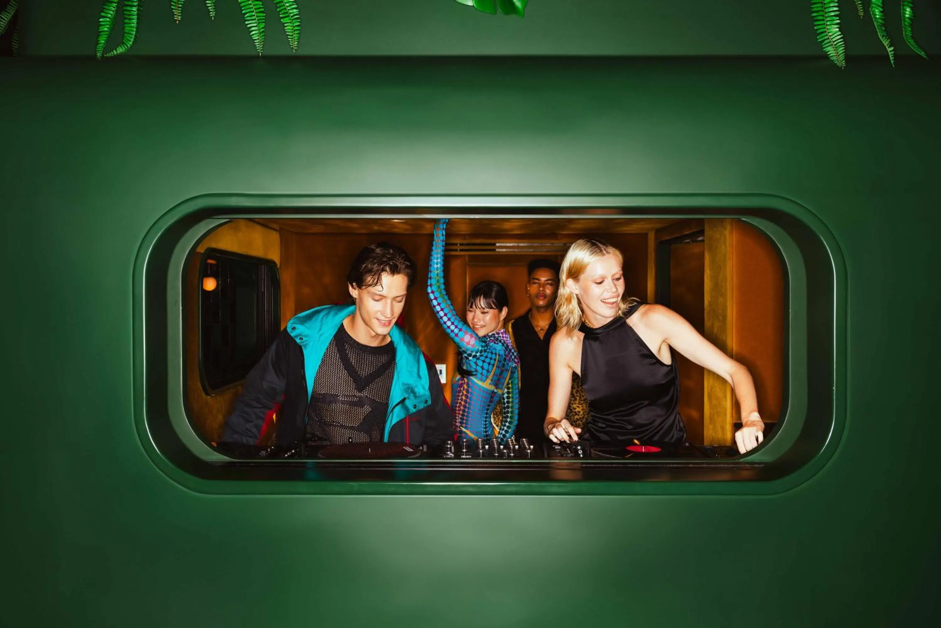 Nightclub / DJ in The Standard, Bangkok Mahanakhon