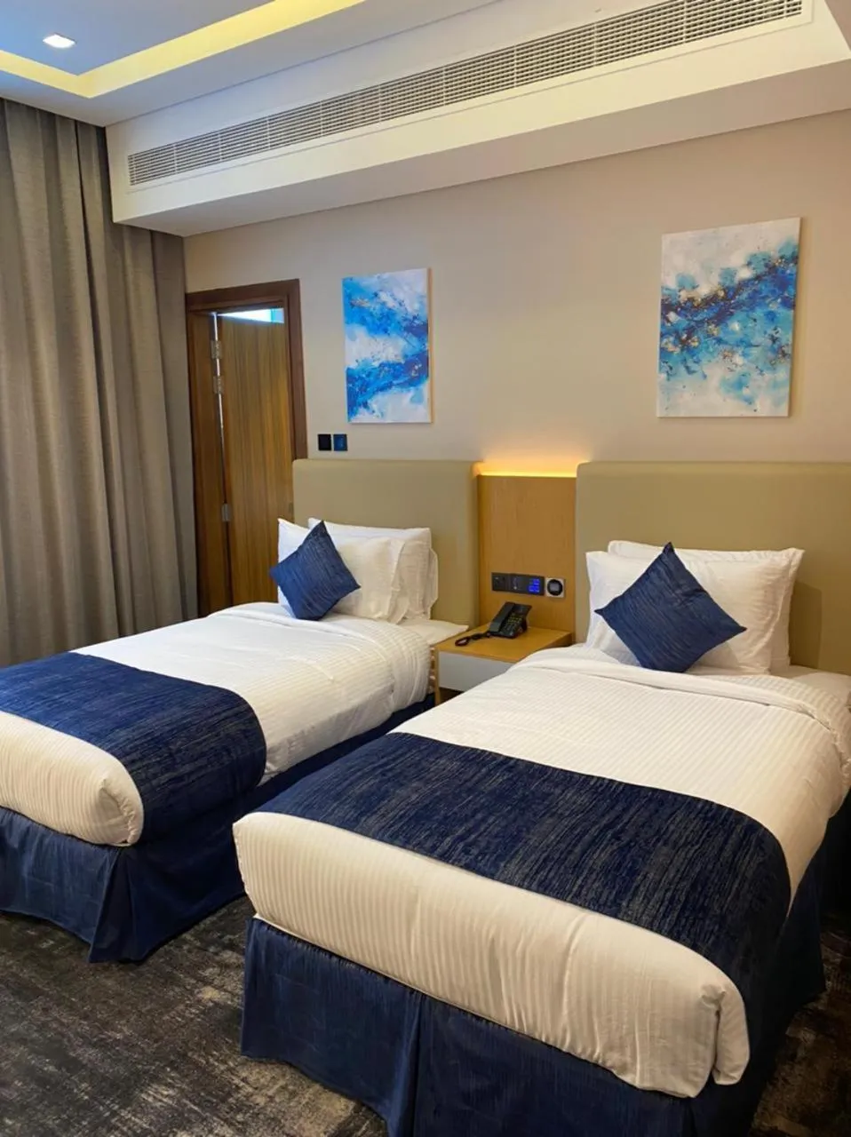 Bedroom, Bed in AL HAYAT HOTEL