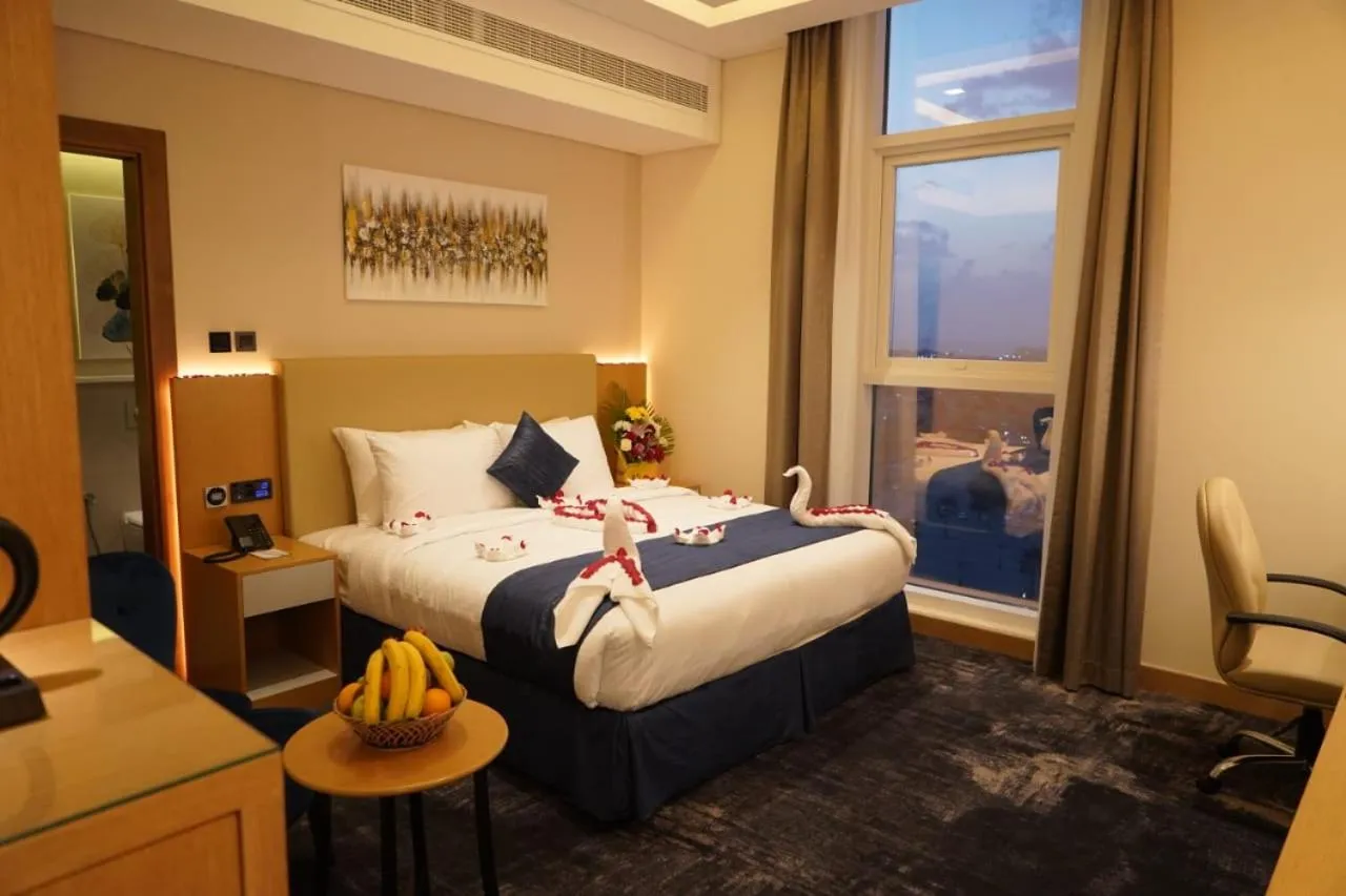 Bed in AL HAYAT HOTEL