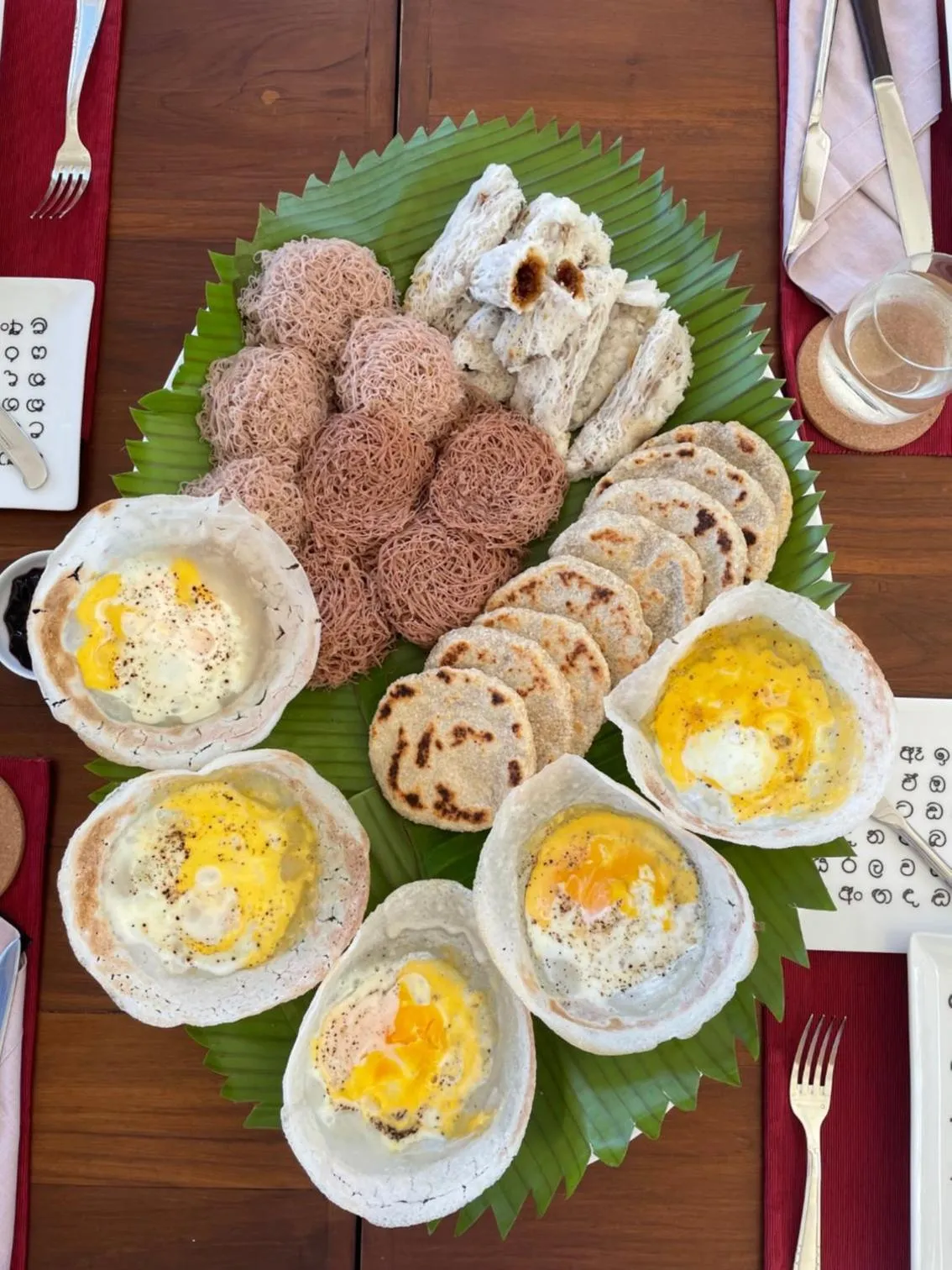 Breakfast in The Divine Villa