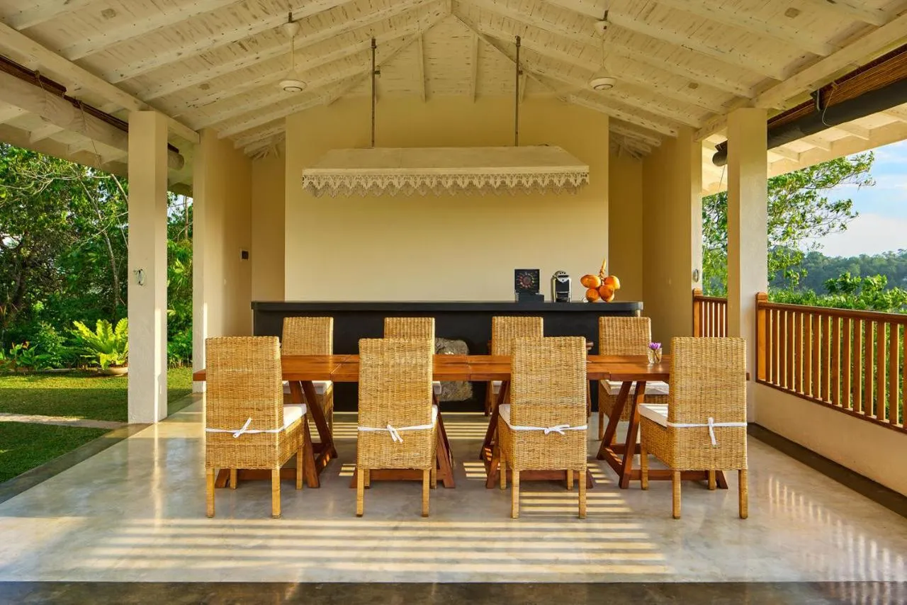 Restaurant/places to eat in The Divine Villa