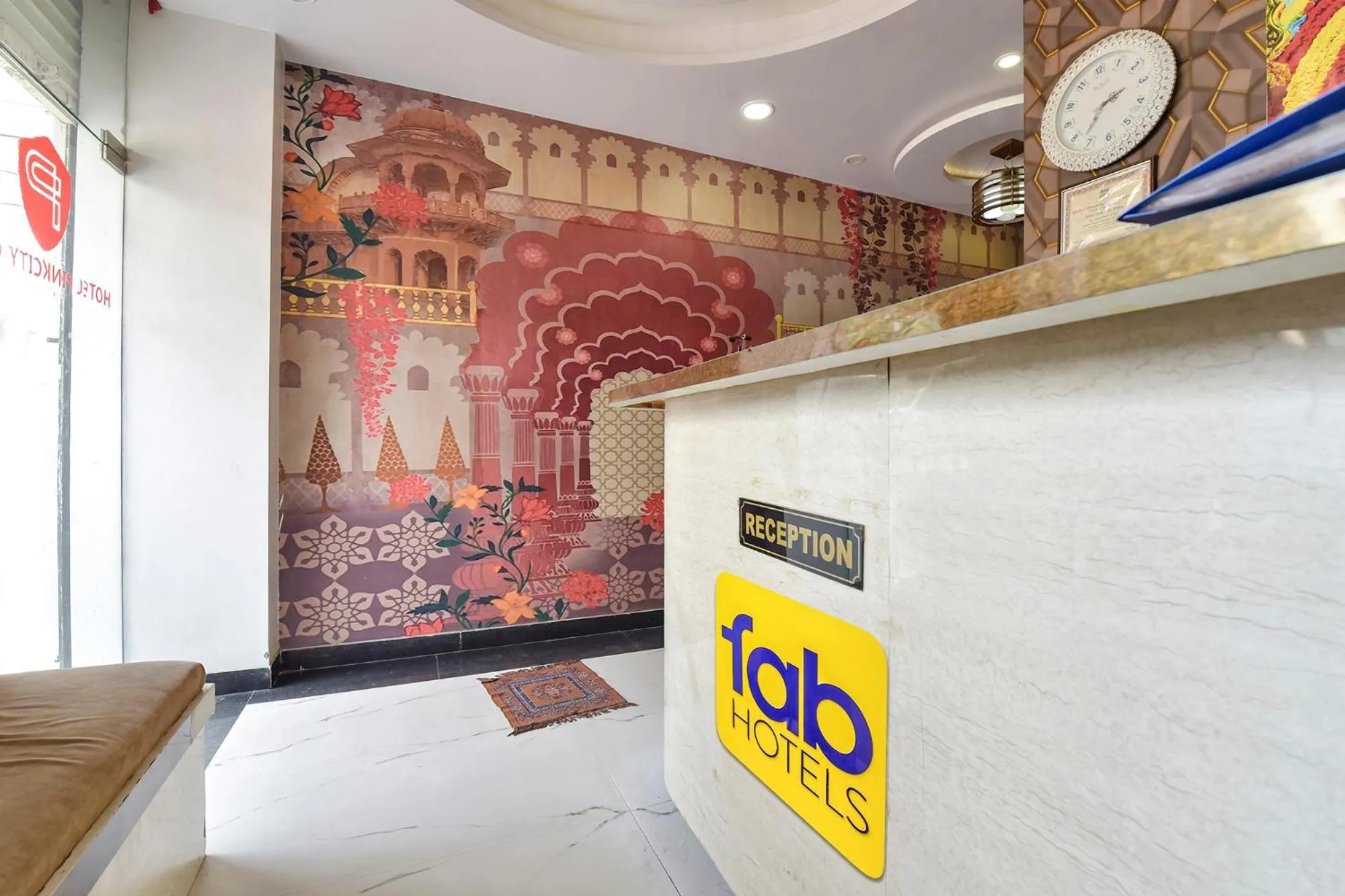 Lobby or reception in FabHotel Pink City - World Trade Park