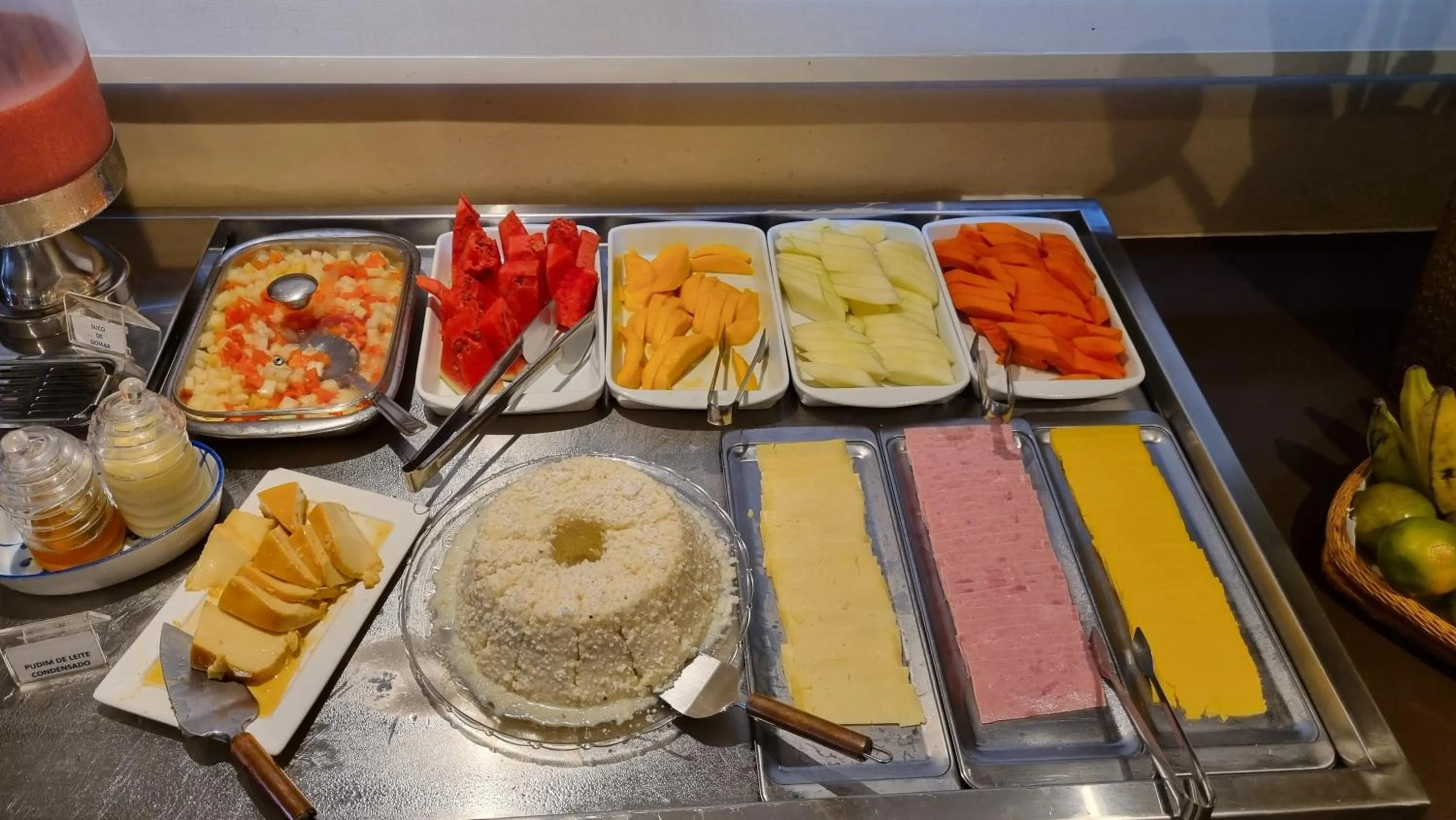 Breakfast in Hotel Annamar Premium