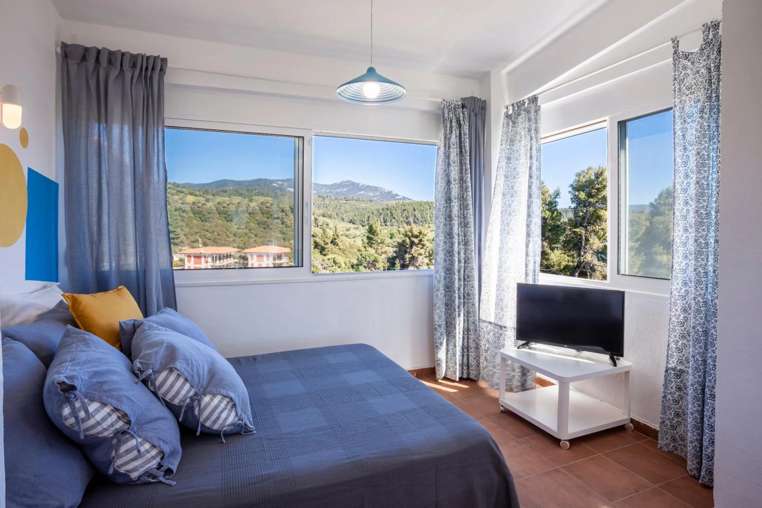 Bed in Alterra Vita Homes By the Sea