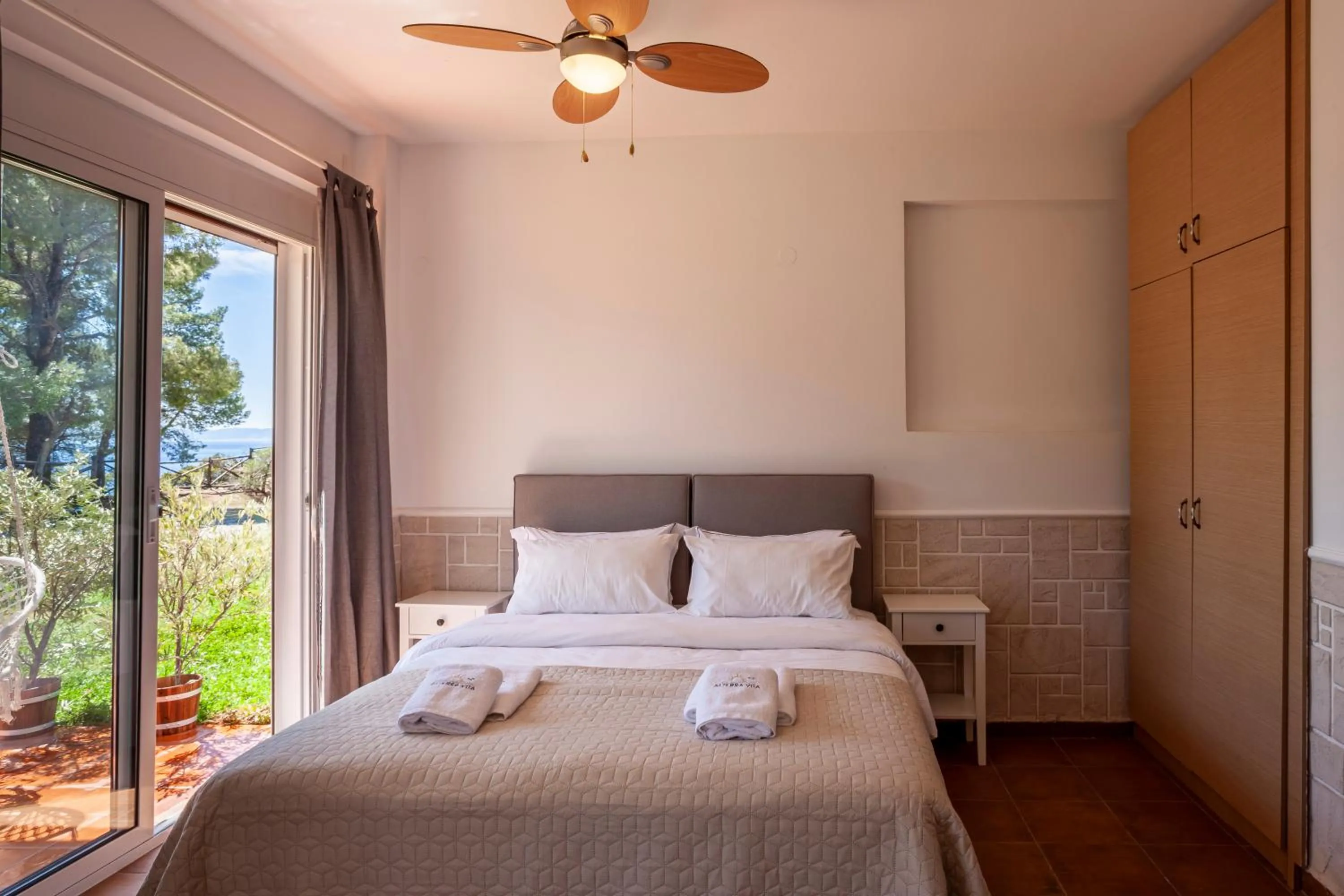 Bed in Alterra Vita Homes By the Sea