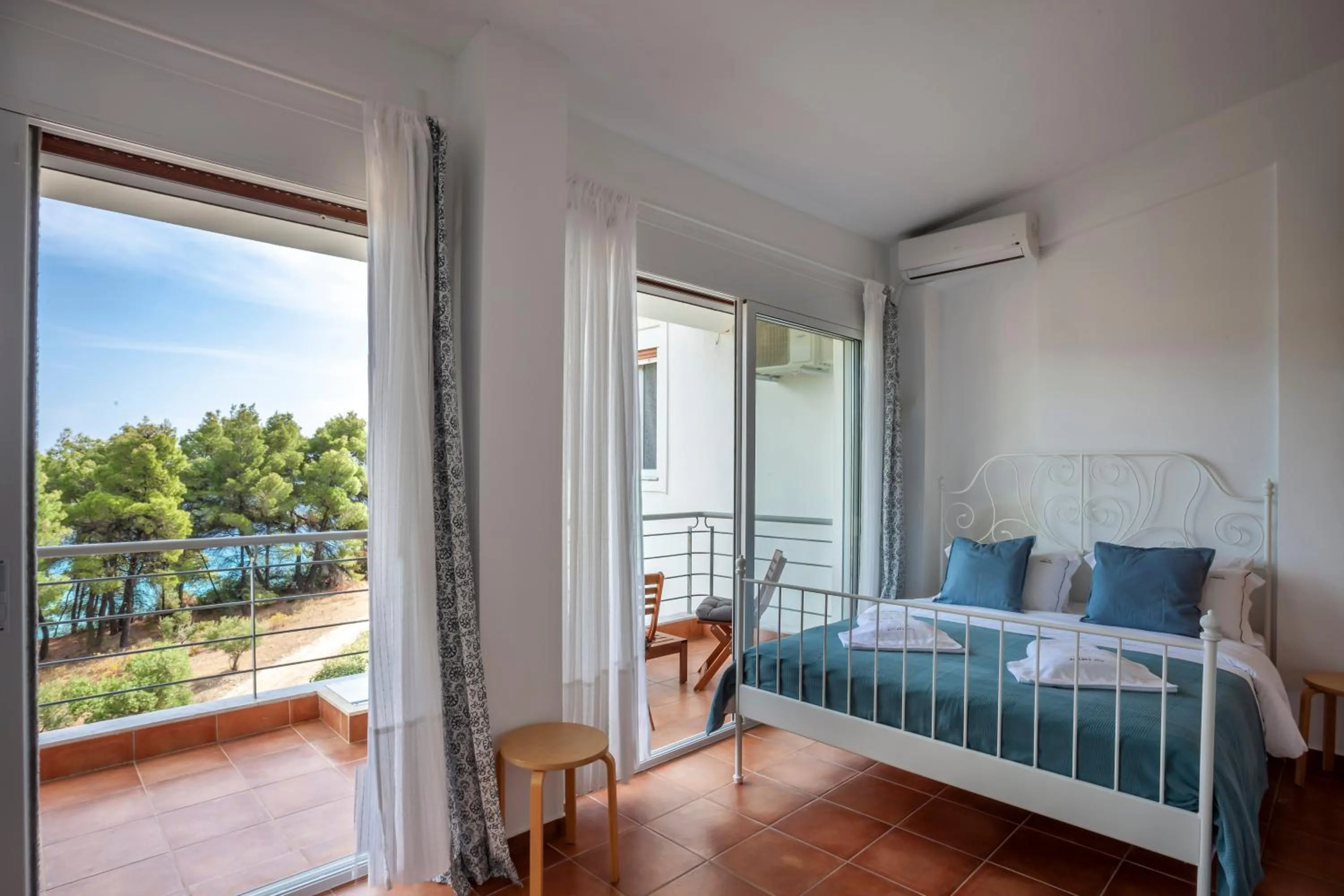 Bed in Alterra Vita Homes By the Sea