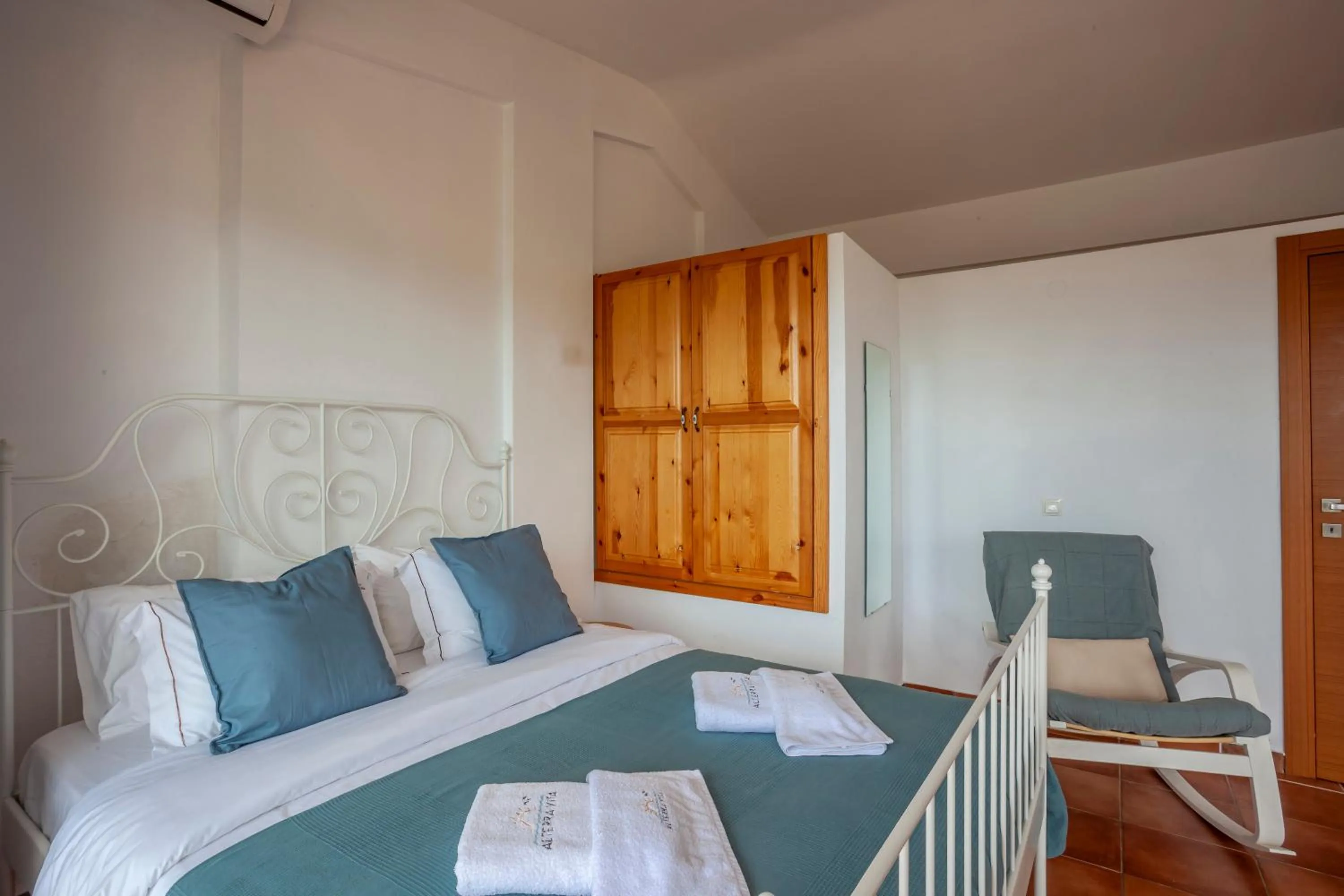 Bed in Alterra Vita Homes By the Sea