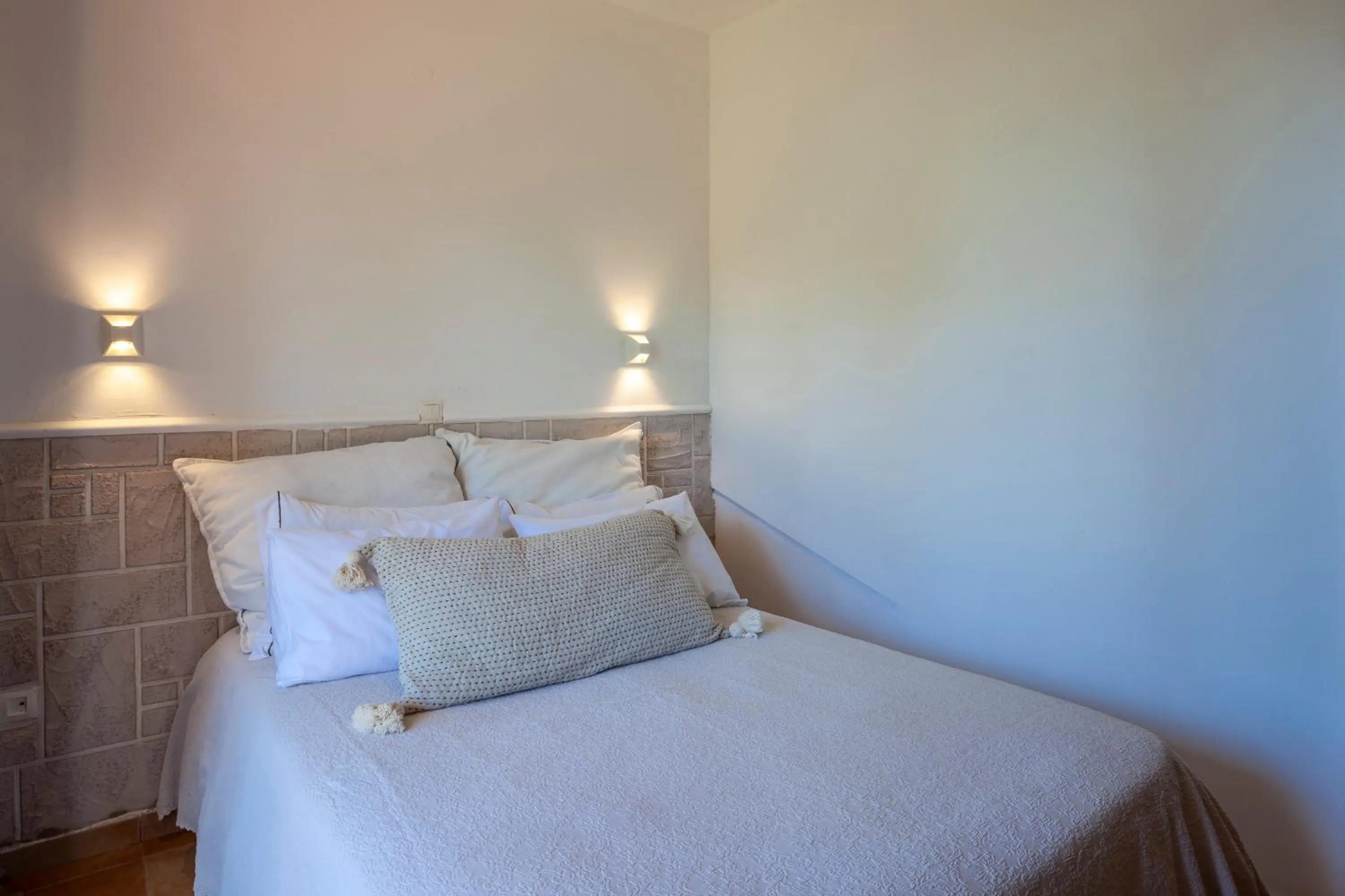 Bed in Alterra Vita Homes By the Sea