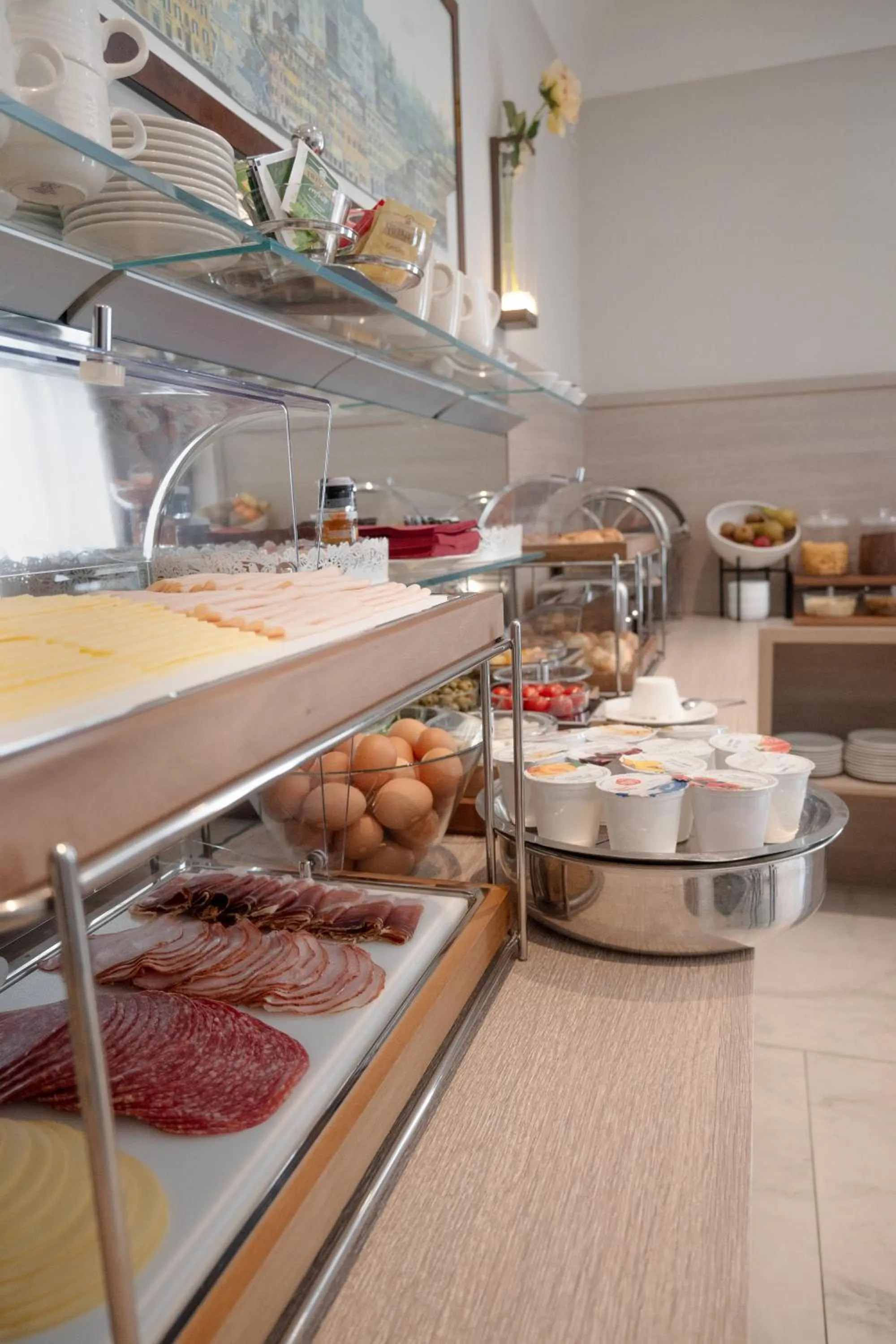 Restaurant/places to eat in Ludovisi Palace Hotel