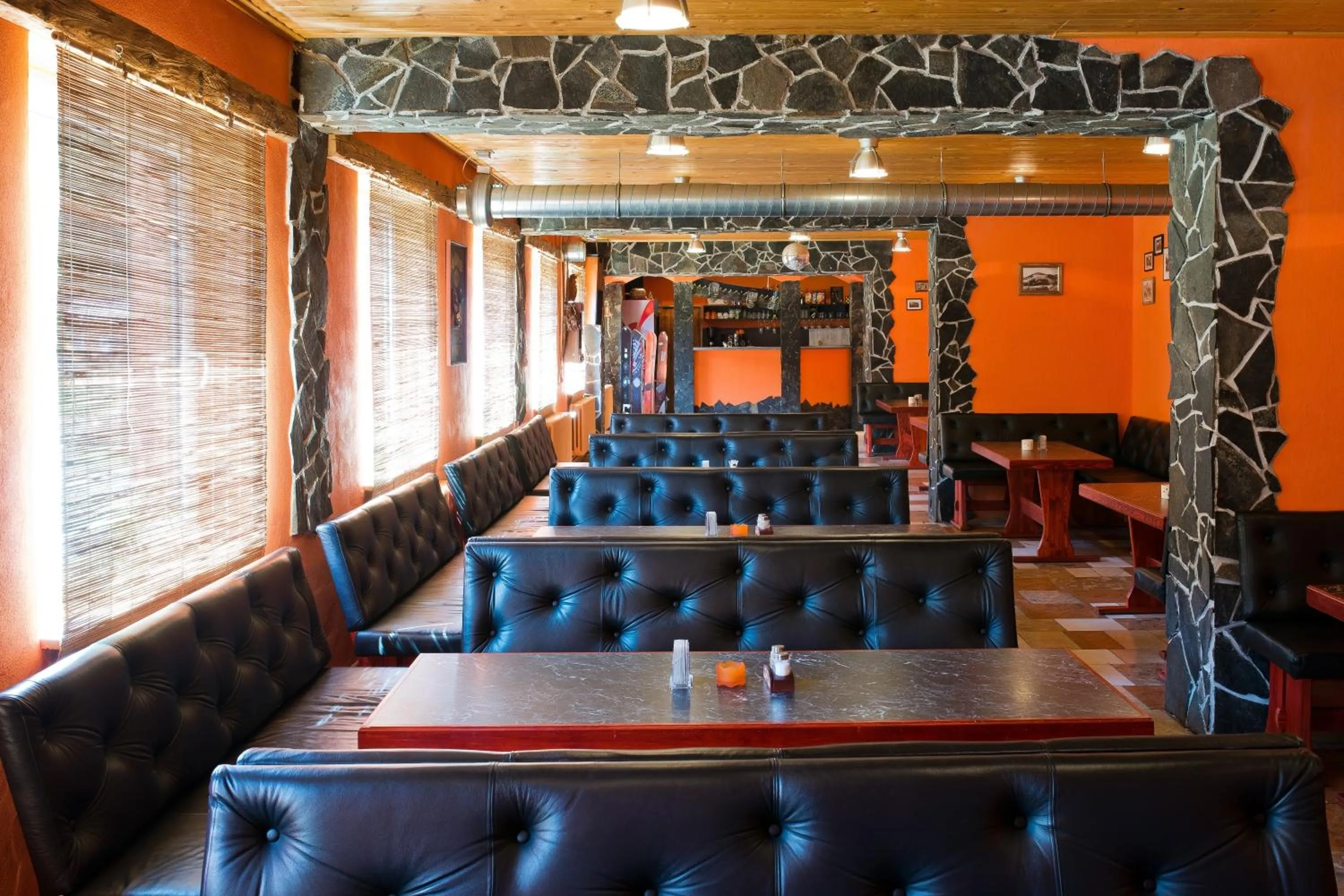 Nightclub / DJ in Horský Hotel Podjavorník