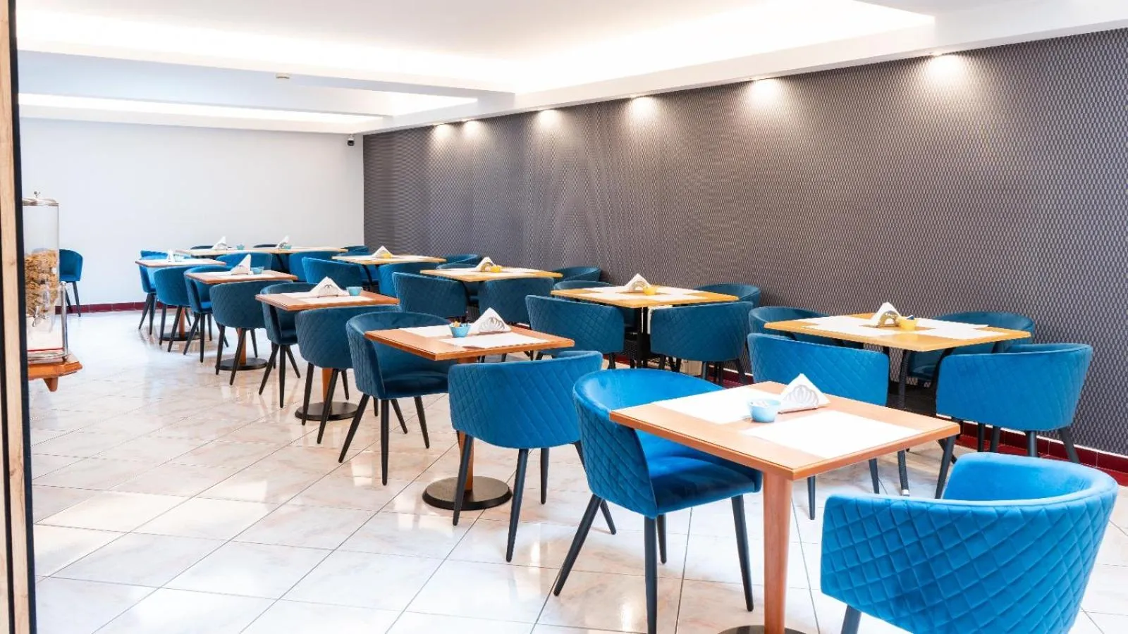 Breakfast in Hotel Diana