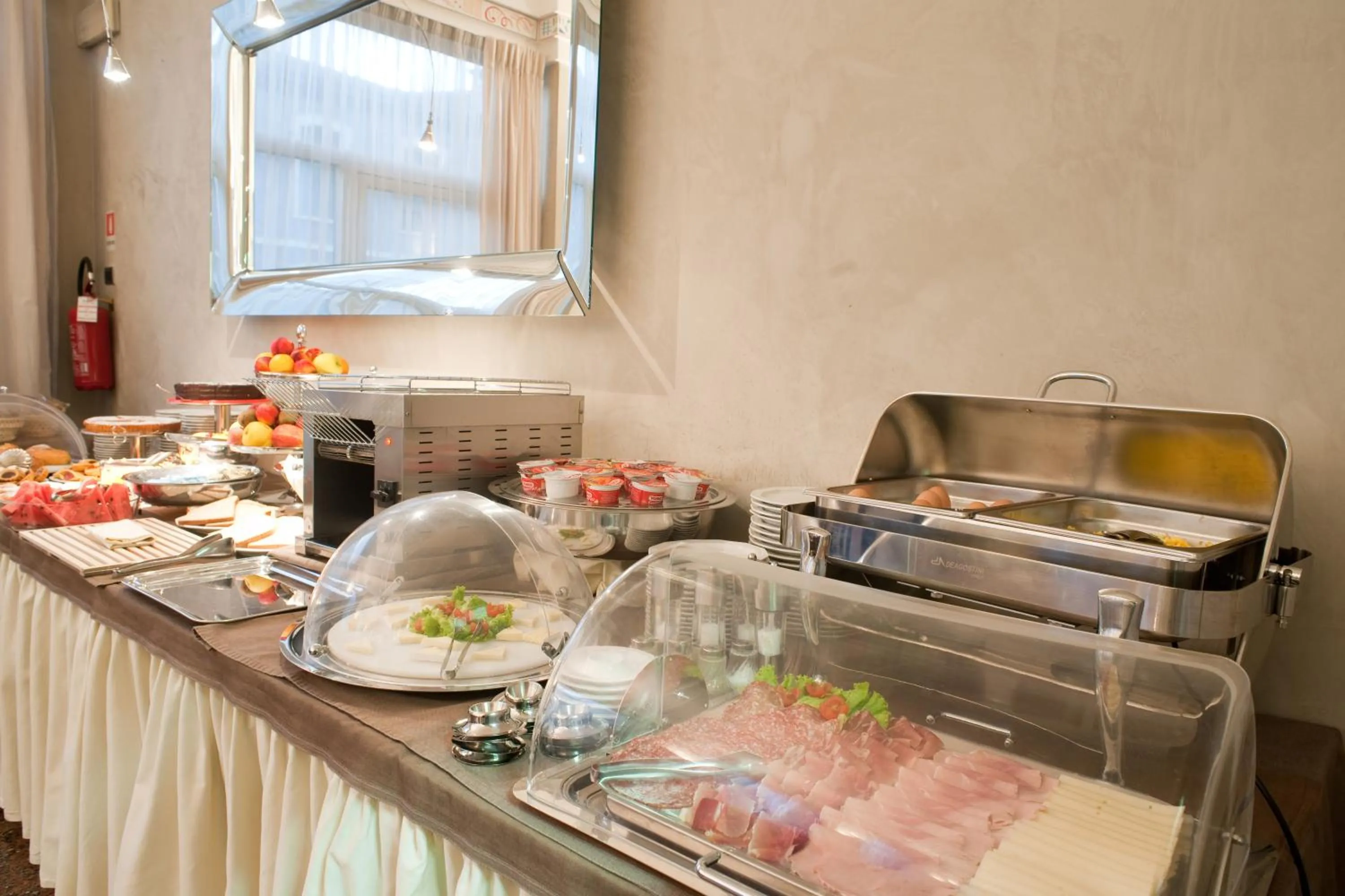 Restaurant/places to eat in Hotel San Pietro