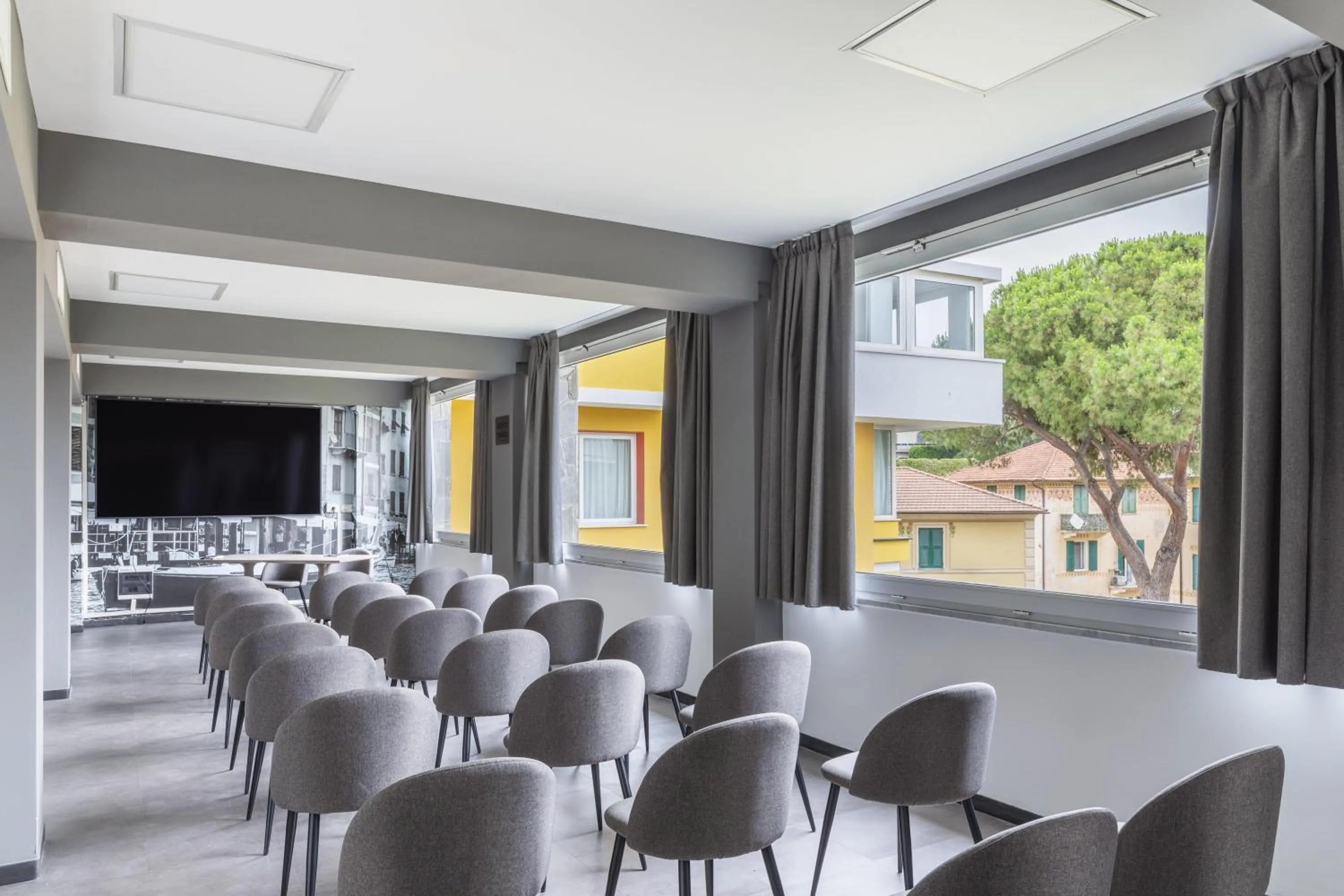 Meeting/conference room in B&B Hotels Park Hotel Suisse Santa Margherita Ligure