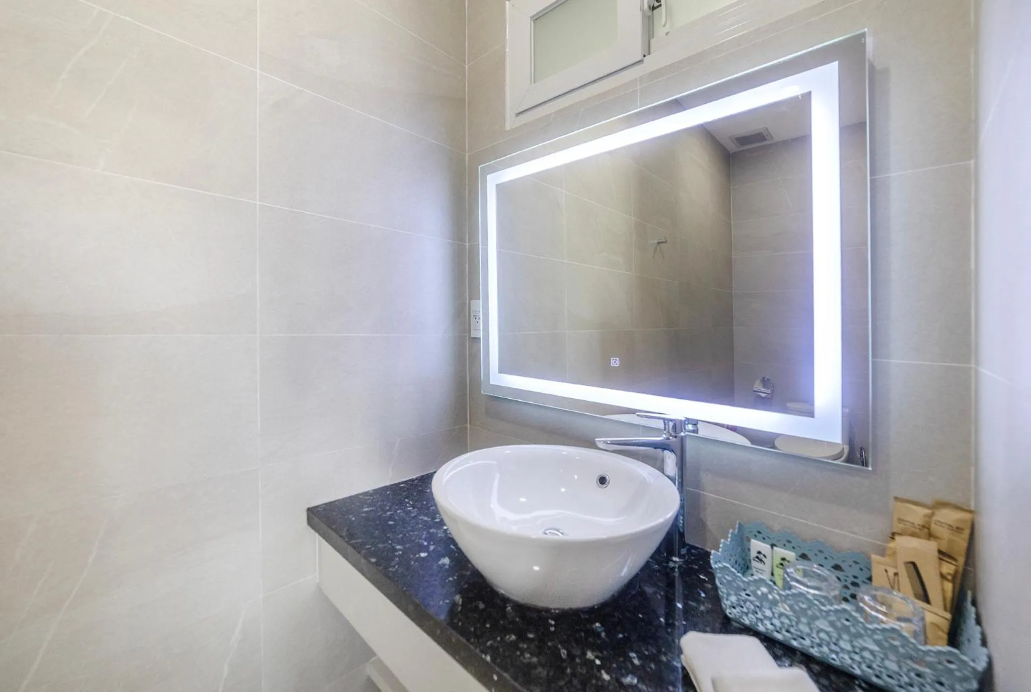 Bathroom in Tiffany Hotel & Restaurant