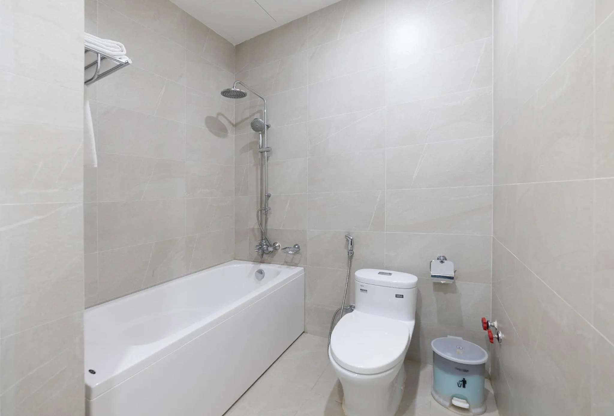 Bathroom in Tiffany Hotel & Restaurant