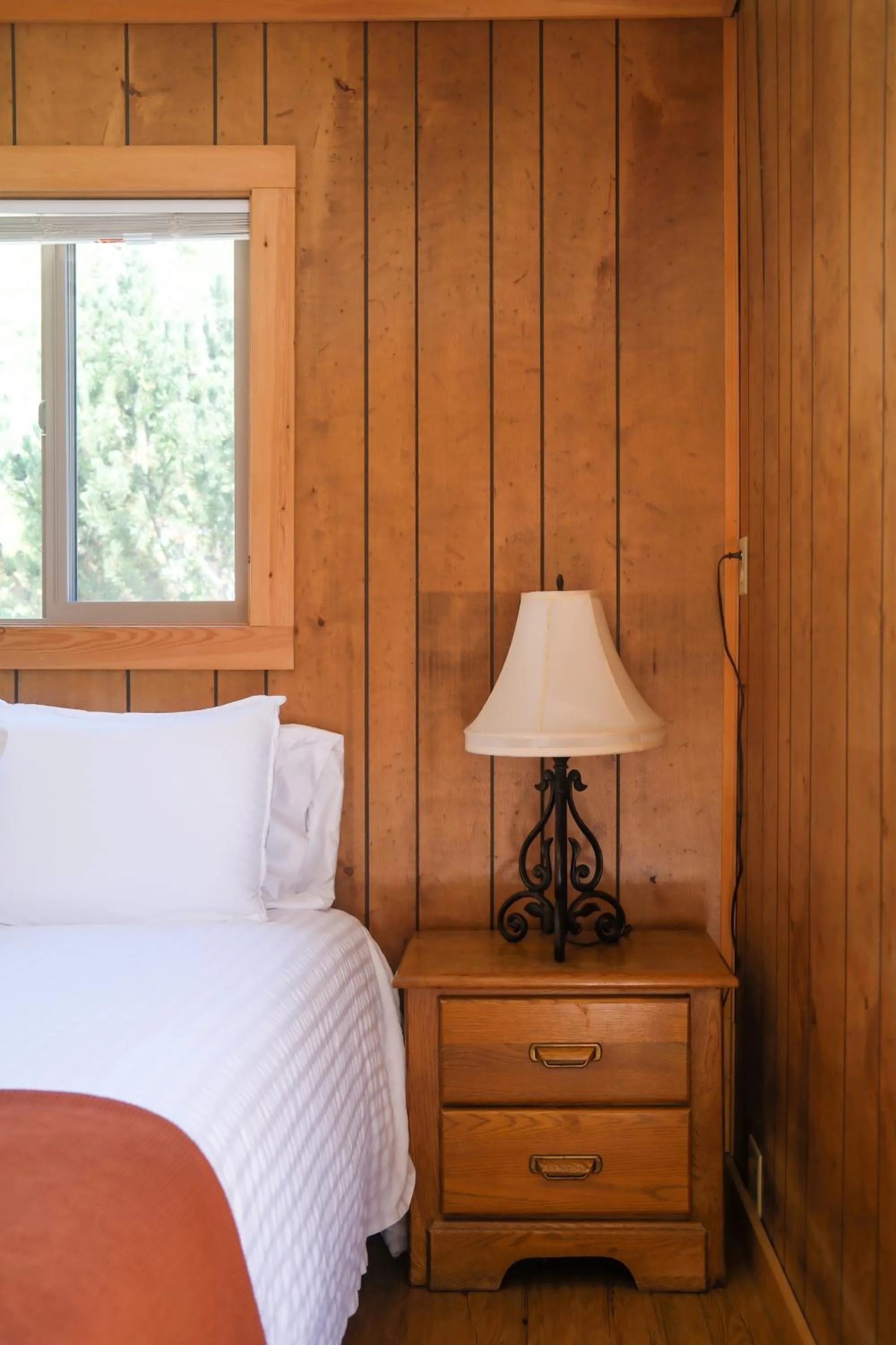 Bed in Rocky Mountain Inn