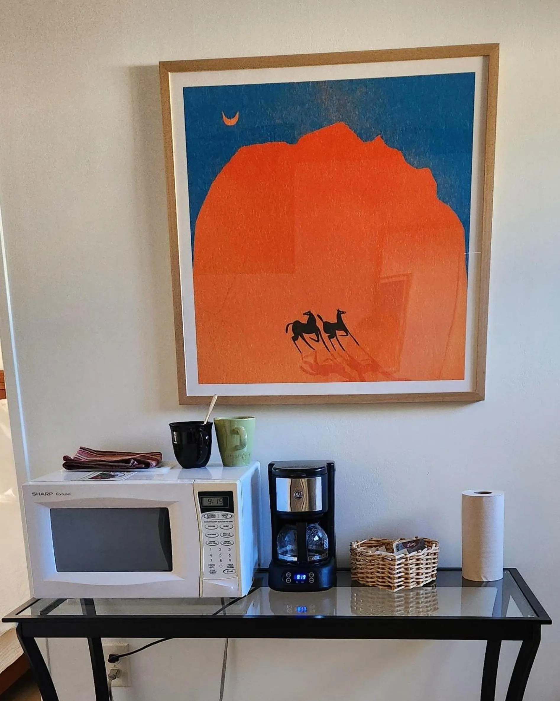 microwave in Rocky Mountain Inn