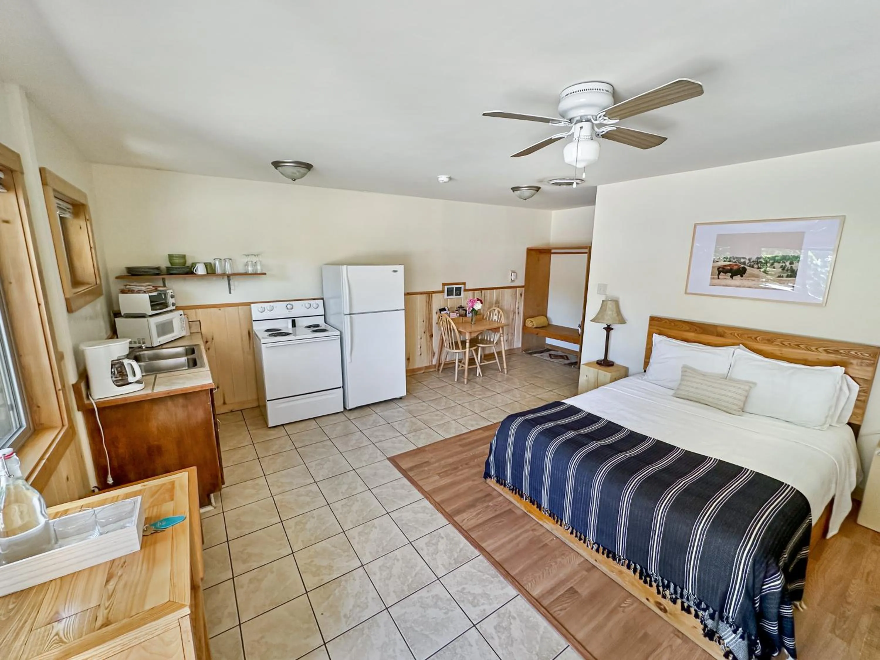 Bed in Rocky Mountain Inn