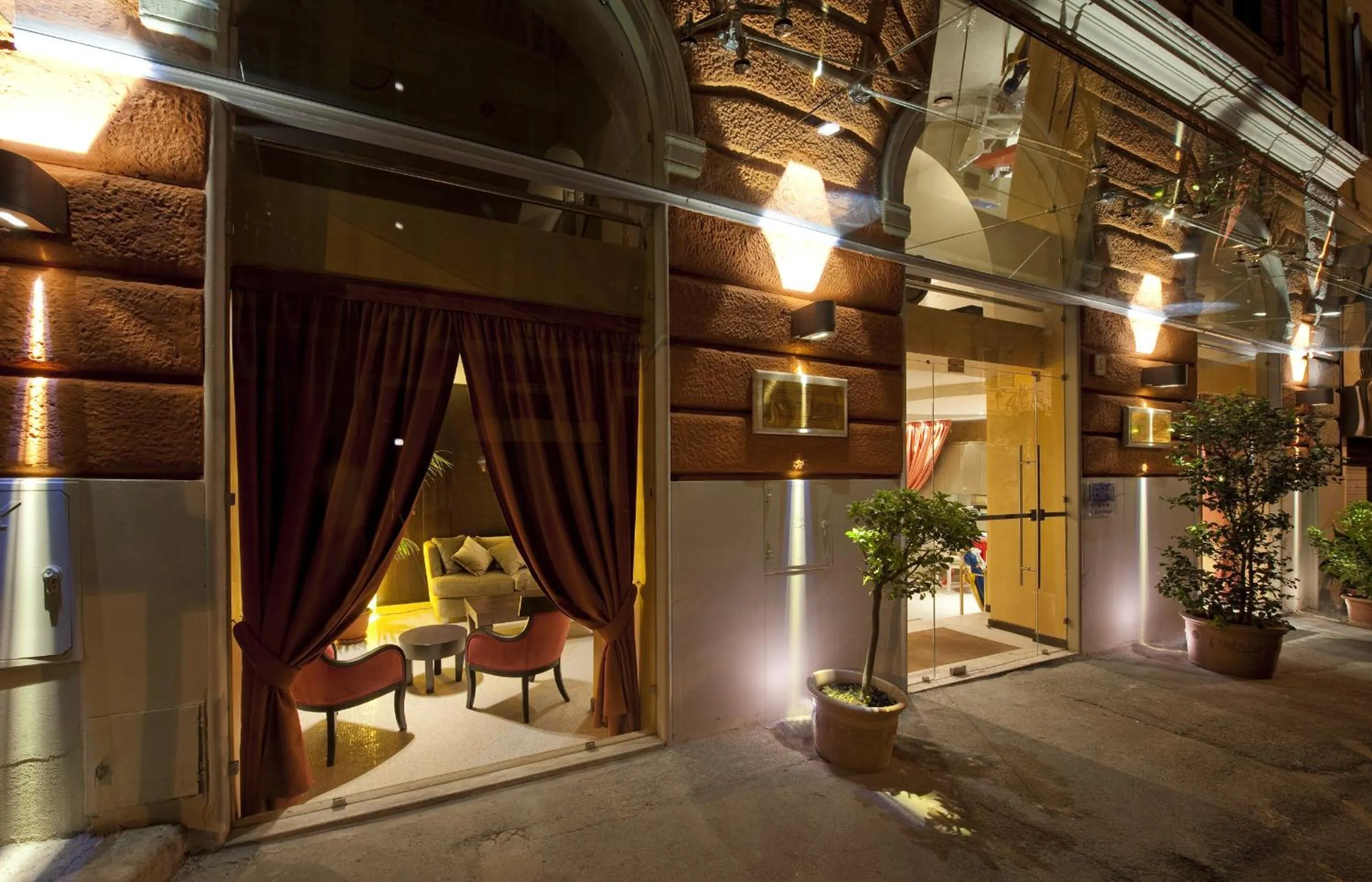 Facade/entrance in c-hotels Fiume