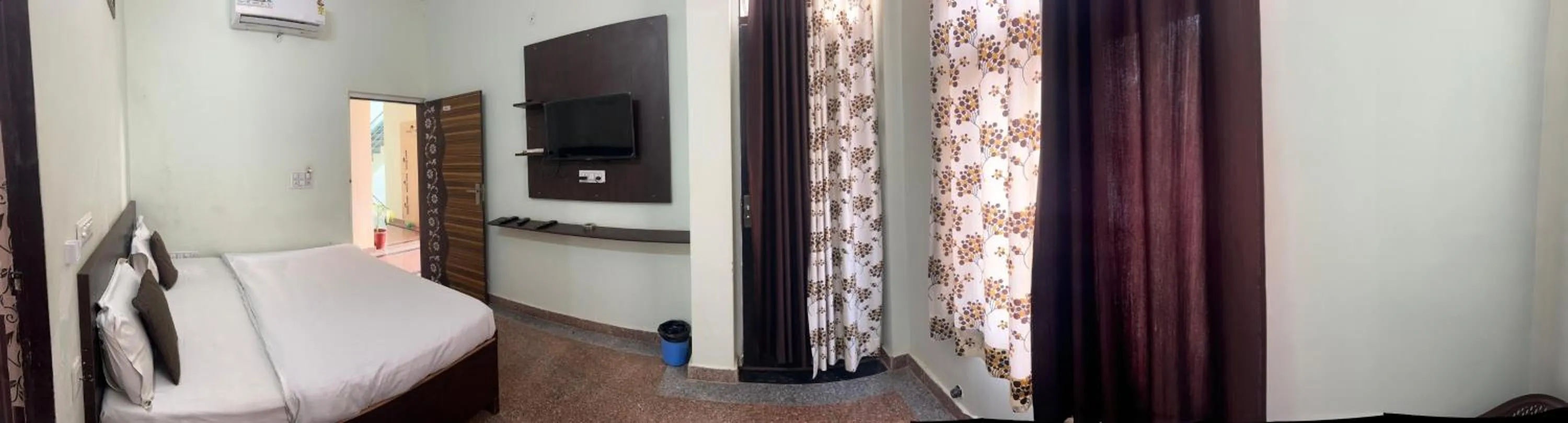 Bedroom, Bed in ASHOKA PALACE