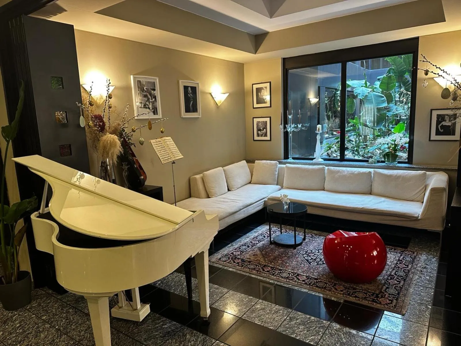 Garden in Hotel Comtur