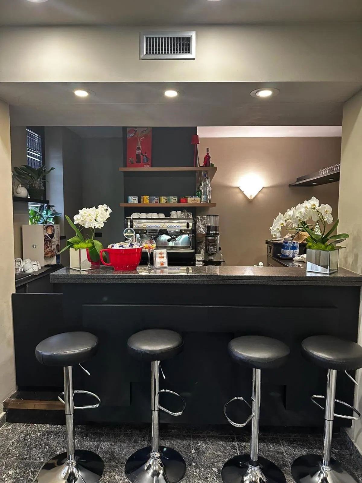 Lounge or bar in Hotel Comtur