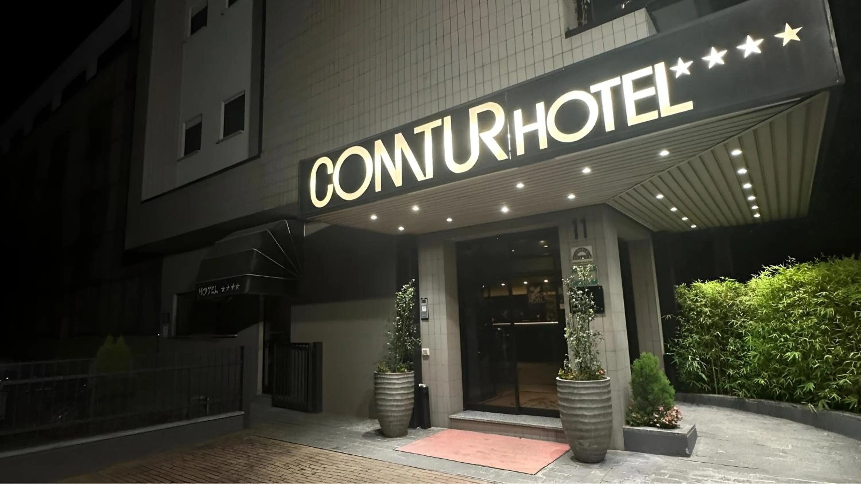 Property building in Hotel Comtur