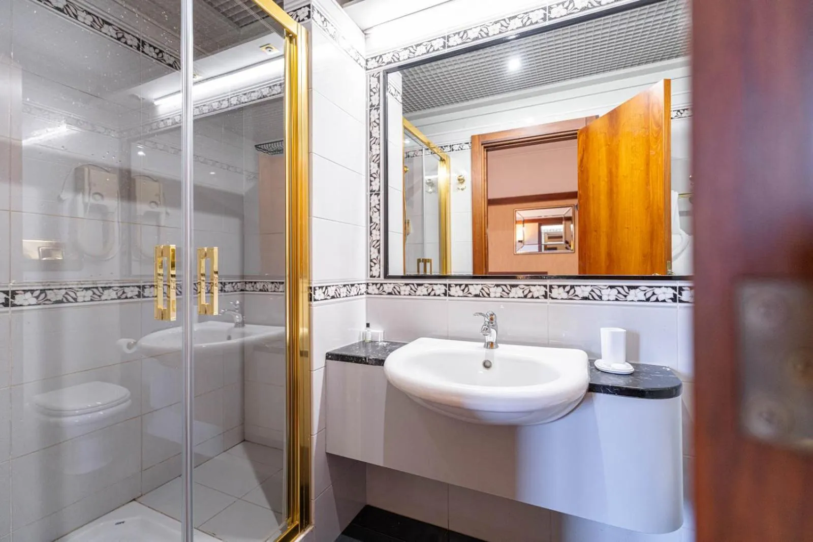 Hotel&Ristorante Miramonti Palazzo Storico