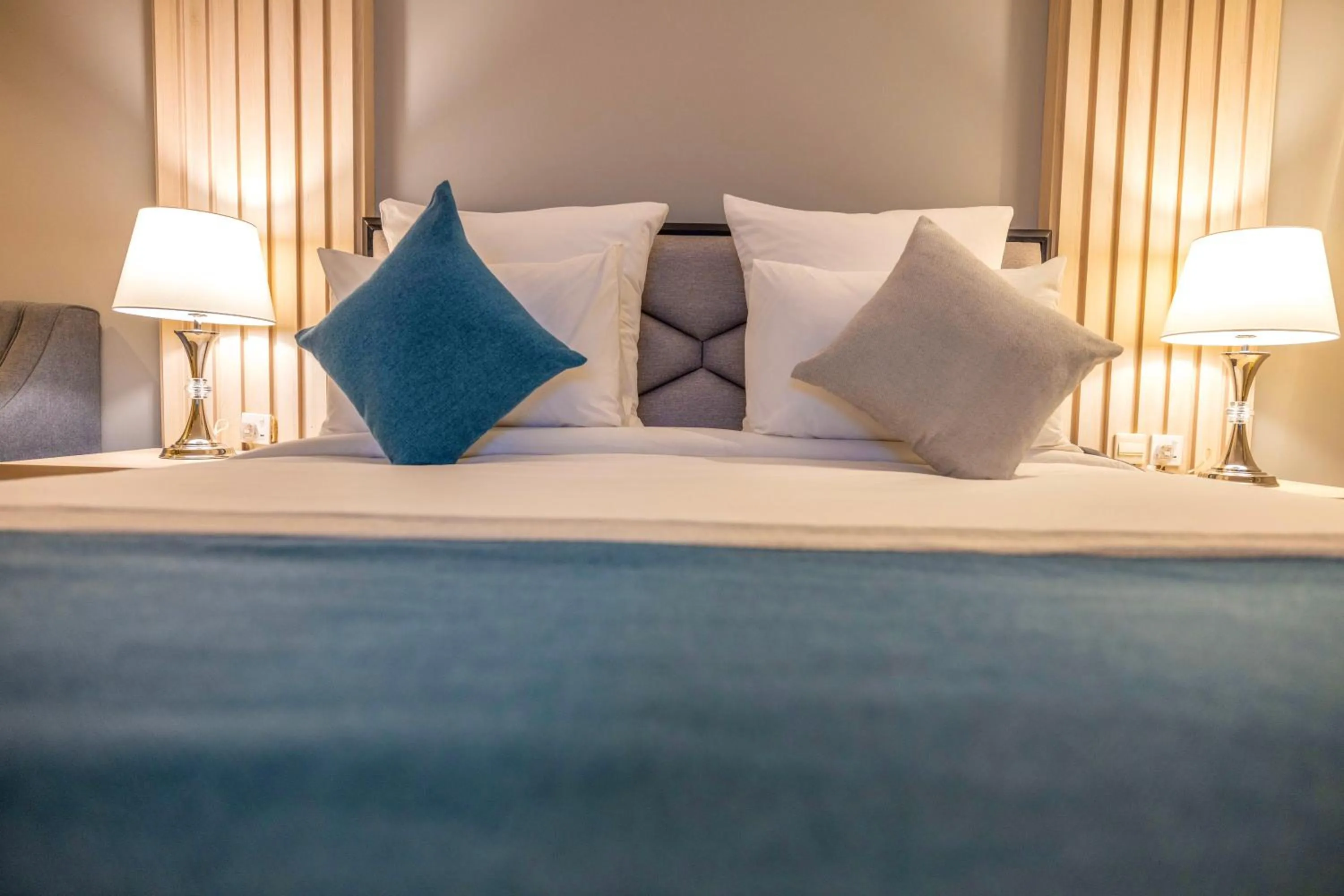 Bedroom, Bed in Enala Hotel Apartments- Tabuk