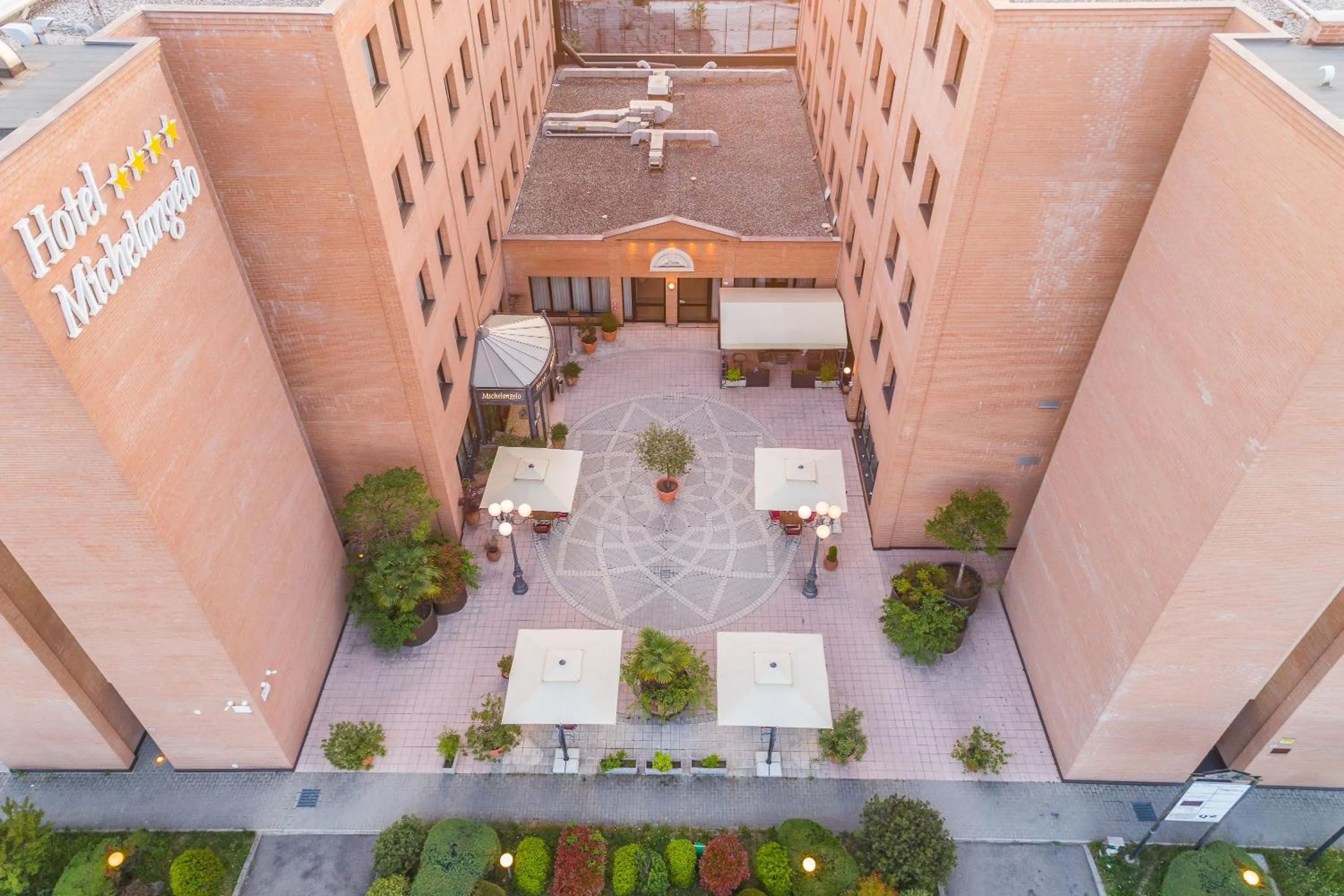 Bird's eye view in Hotel Michelangelo