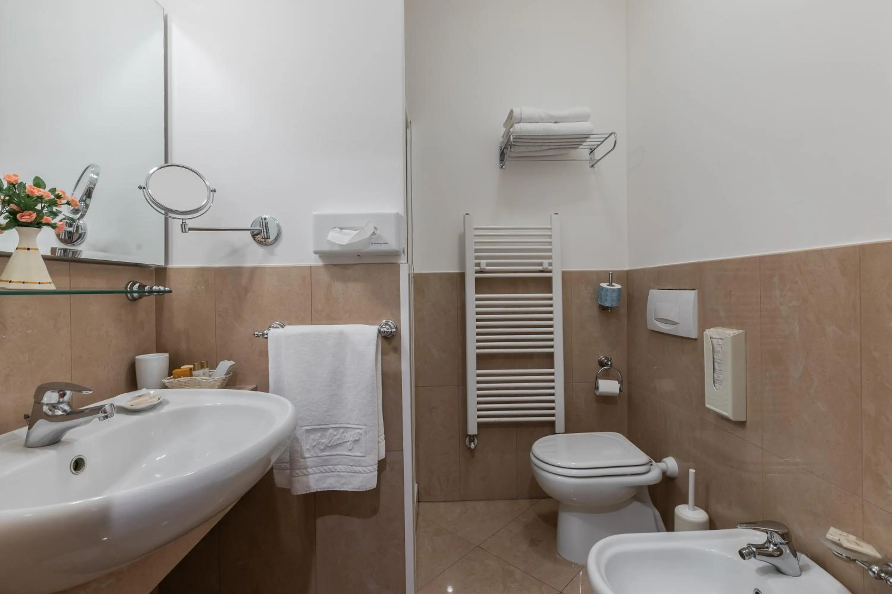 Bathroom in Hotel Michelangelo