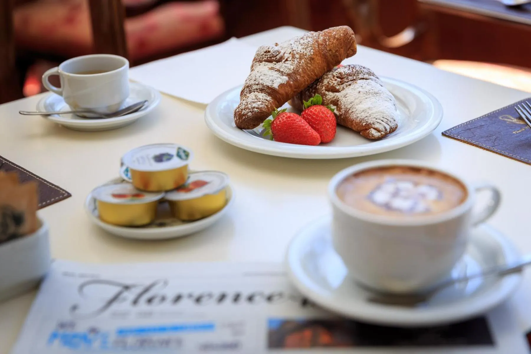 Food and drinks in Hotel Villa Carlotta