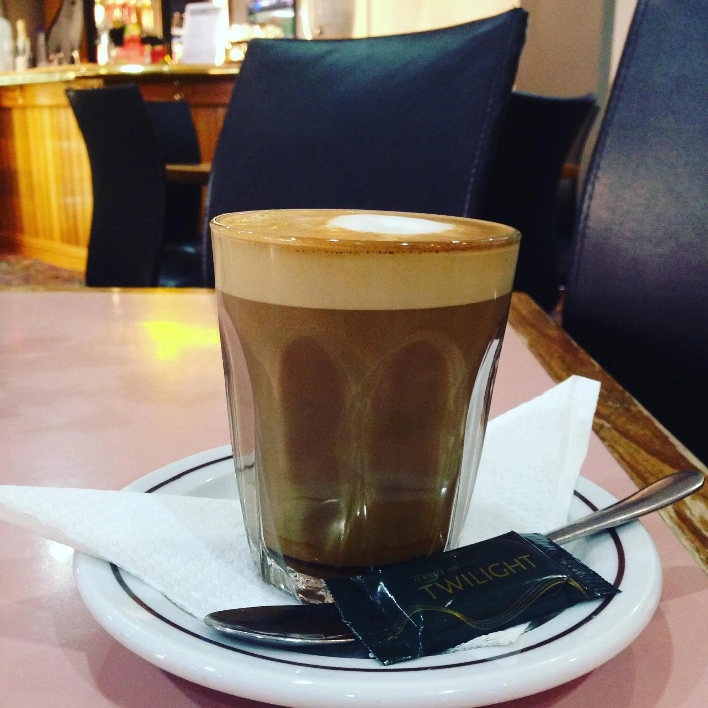 Non alcoholic drinks in Burkes Hotel Motel