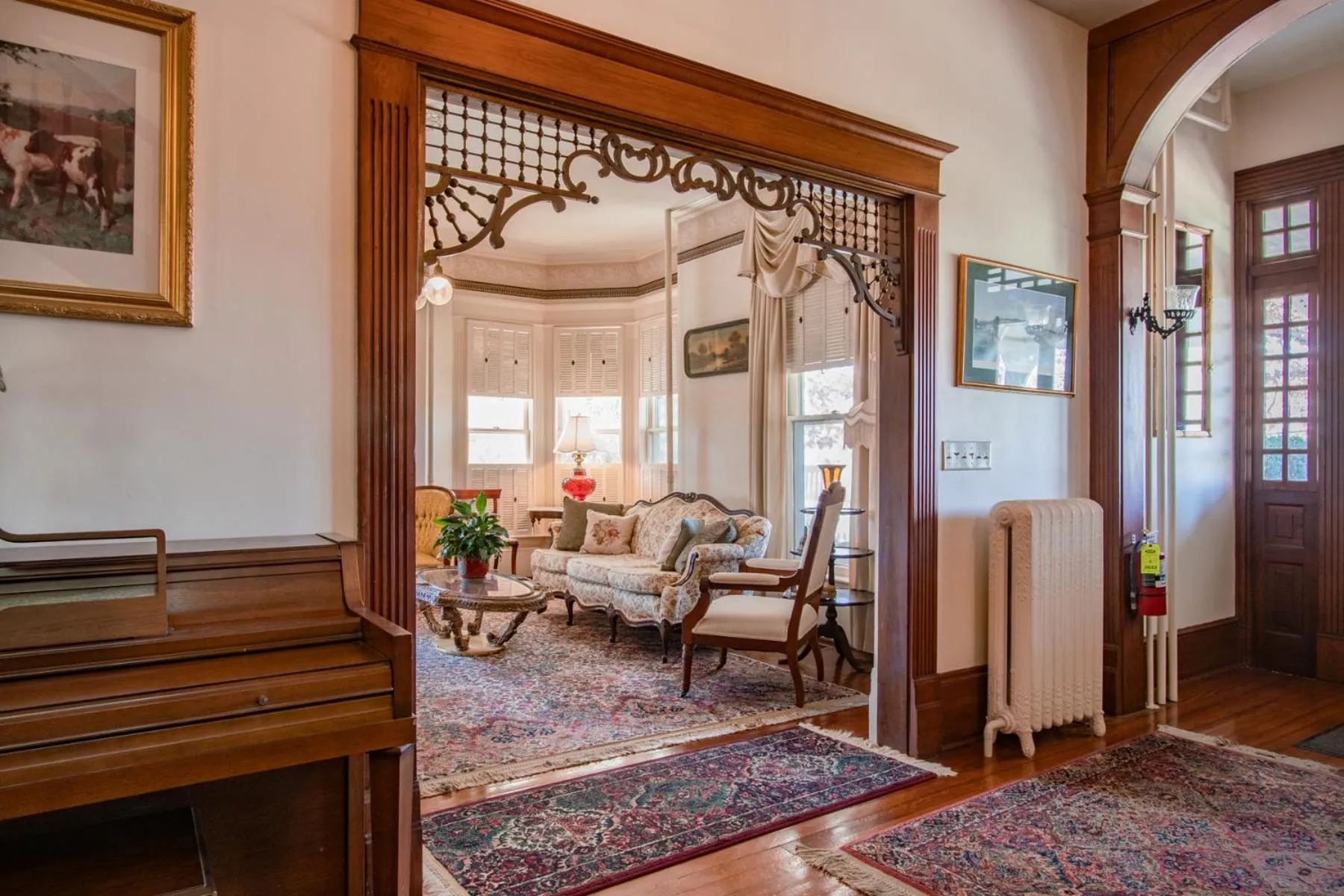 The Oaks Victorian Inn