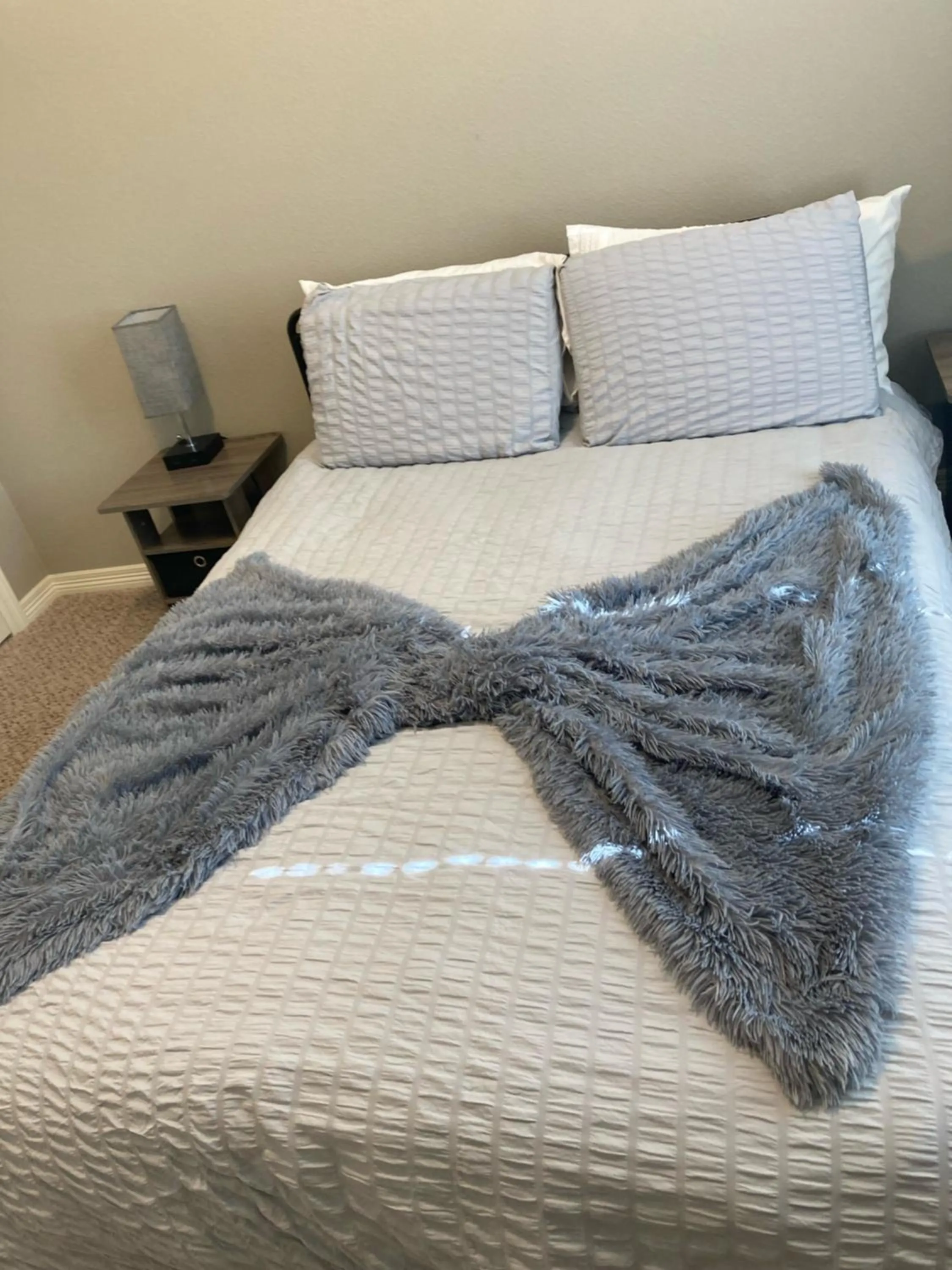 Bed in Home sweet home- great access to hospitals and everything