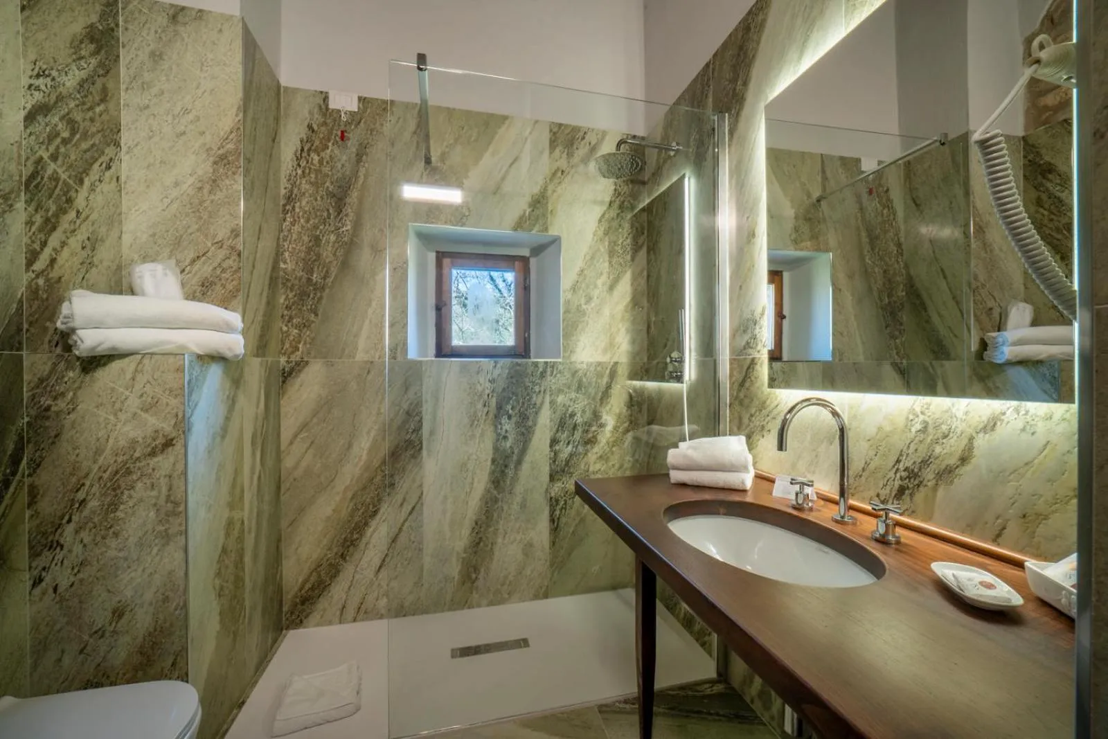 Bathroom in Ultimo Mulino Country Hotel