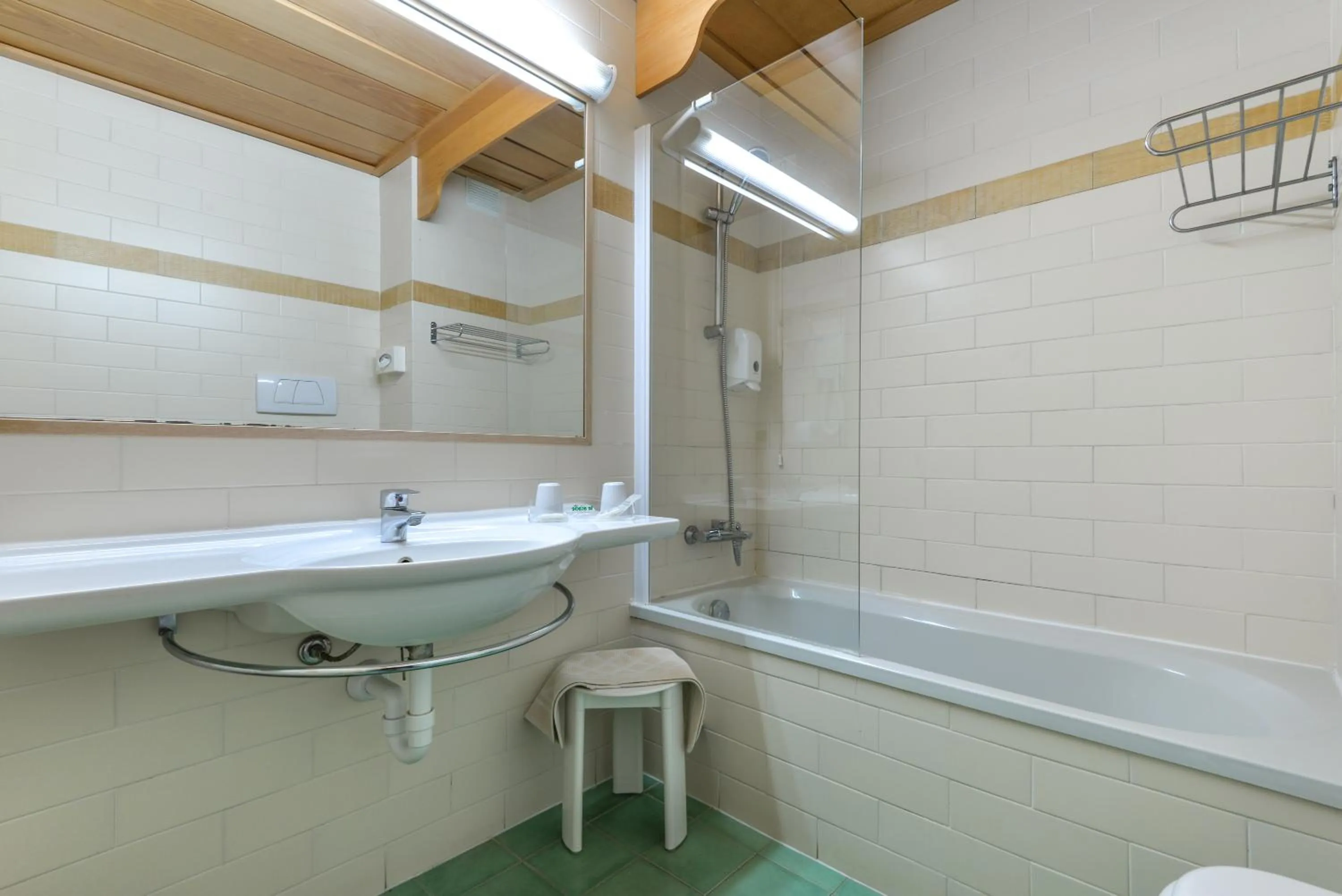 Bathroom in Hotel Le Acacie