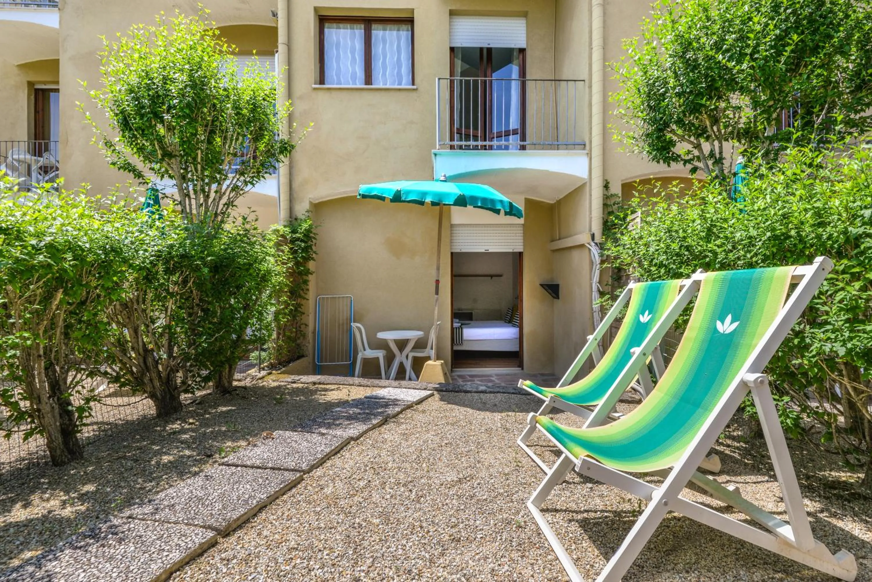 Garden in Hotel Le Acacie