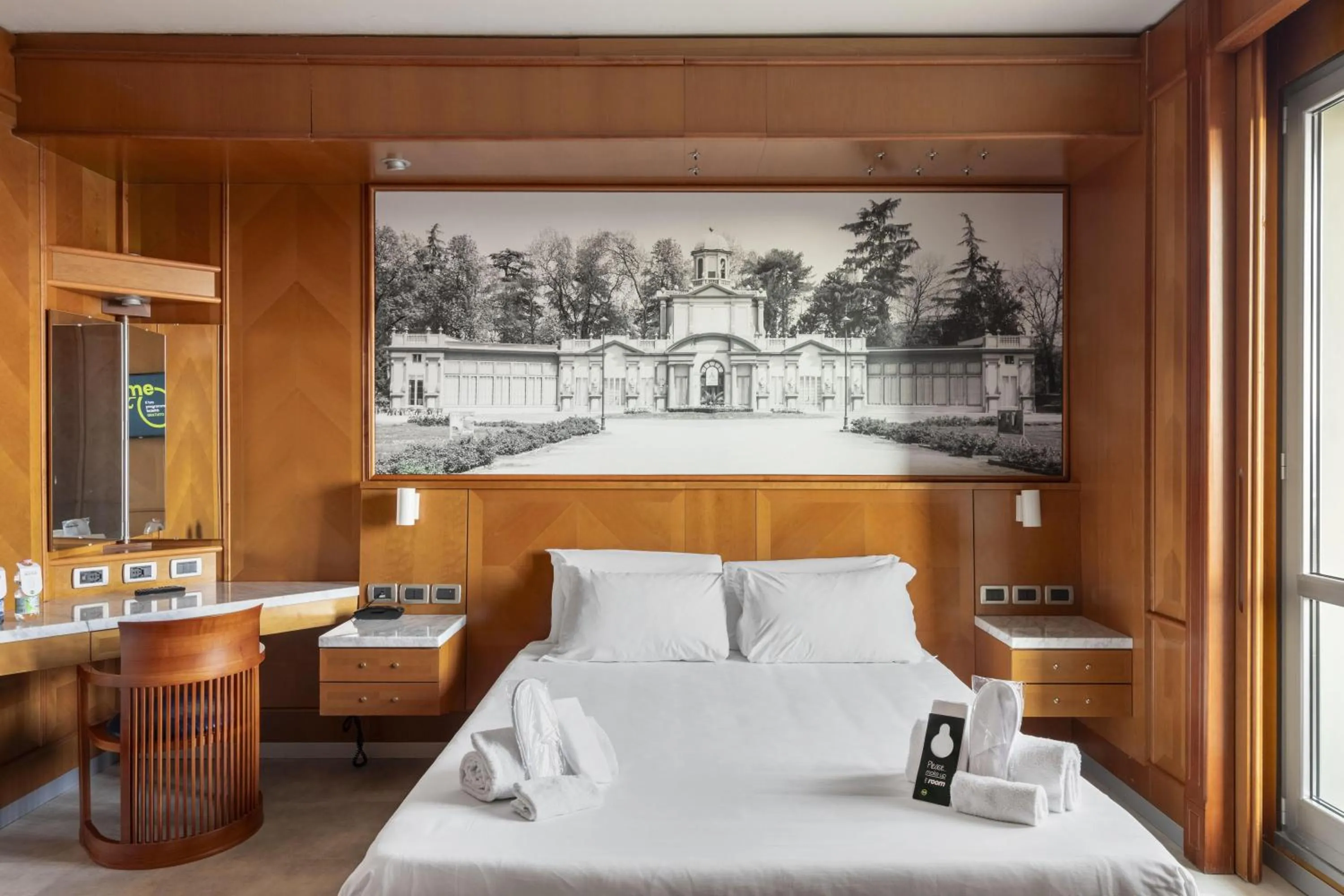 Photo of the whole room, Bed in B&B Hotel Modena