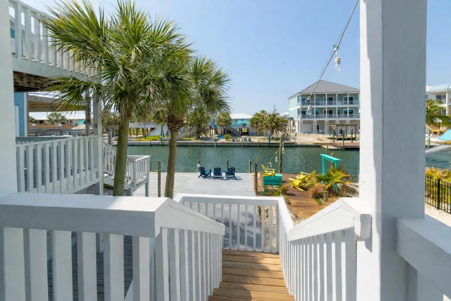 Waterfront Home, Short Walk to Beach, Deck/Balcony
